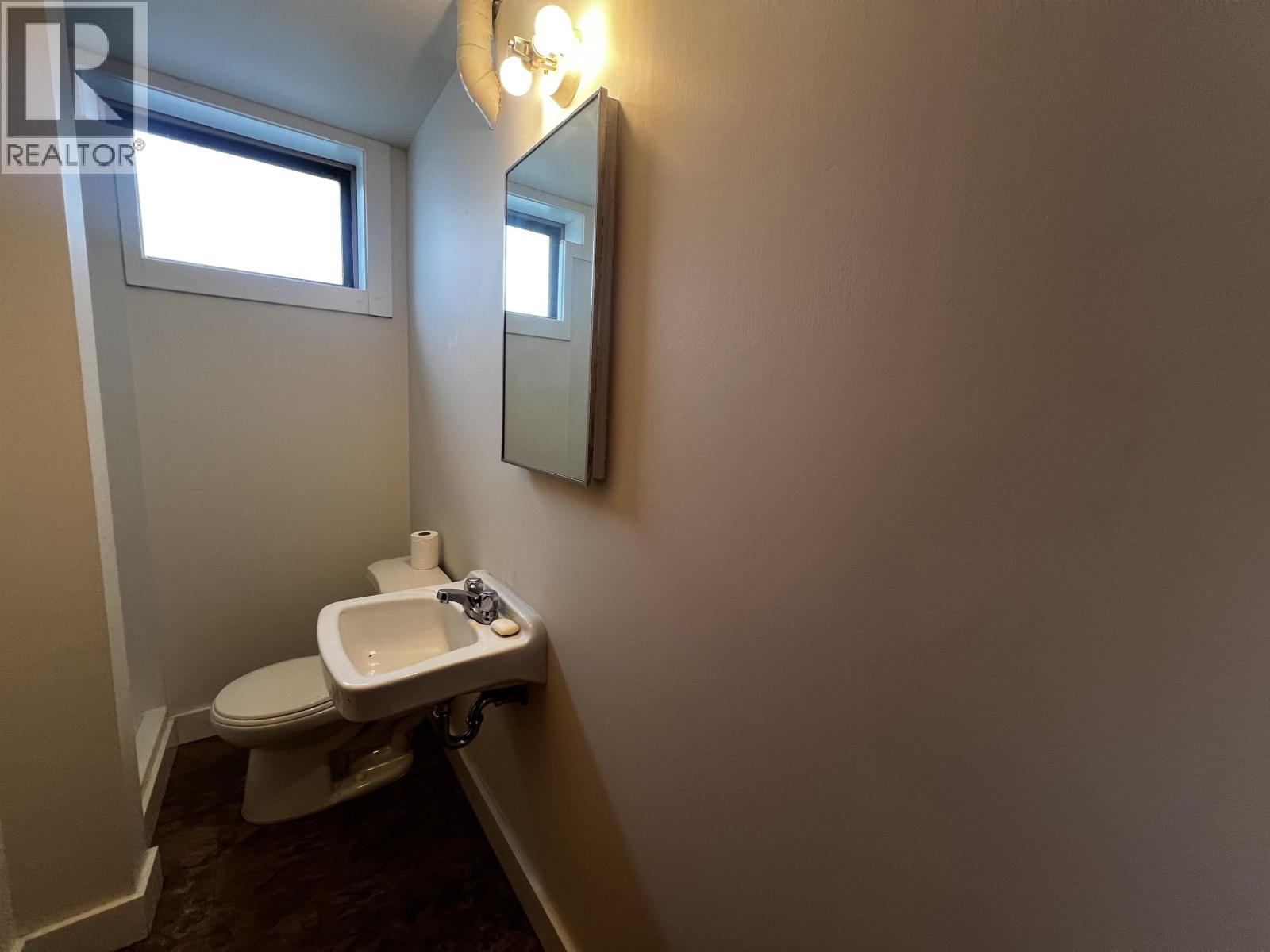 430 ENDAKO PLACE, Fraser Lake