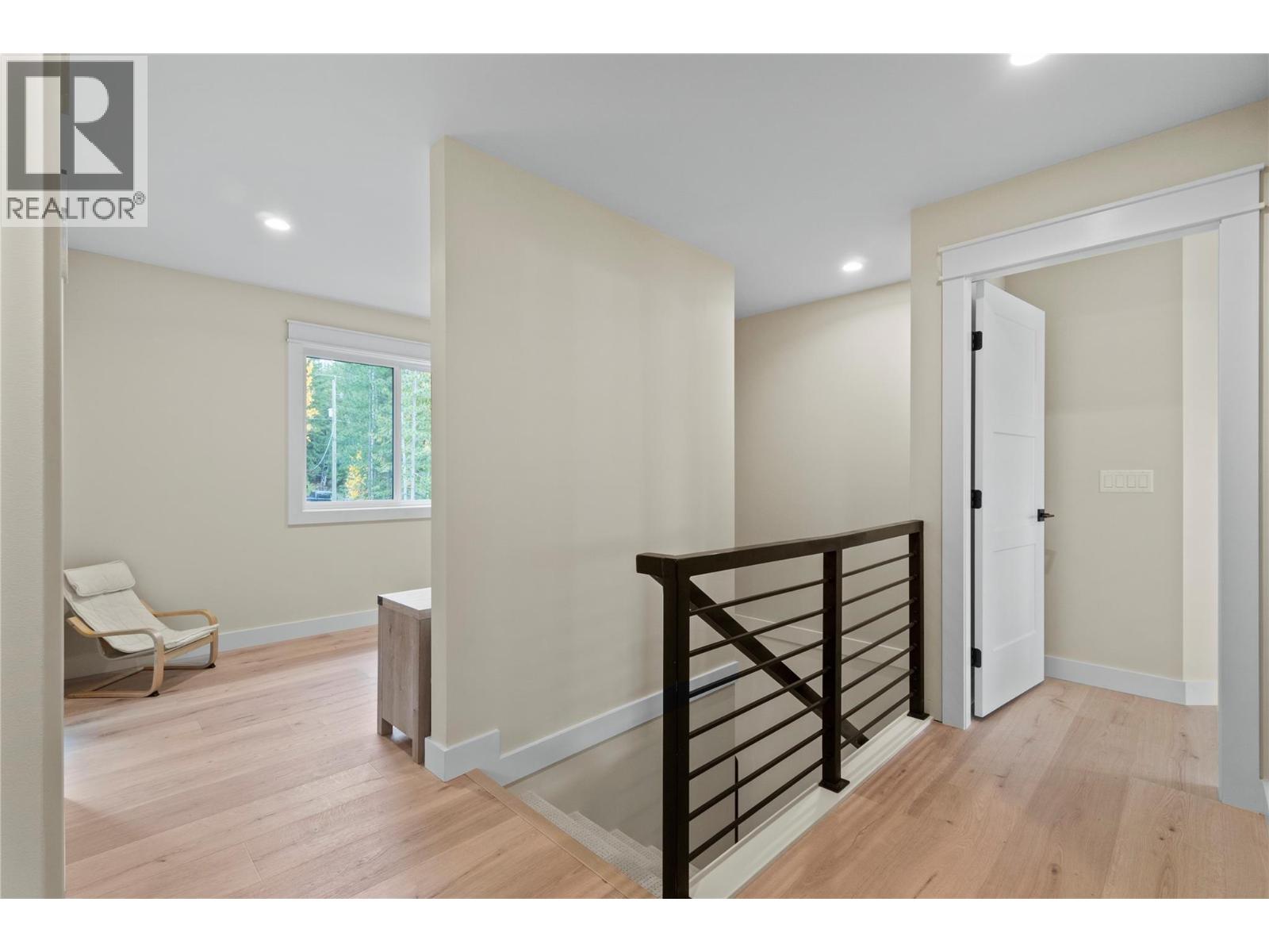 2270 Lions Ridge Road - 30