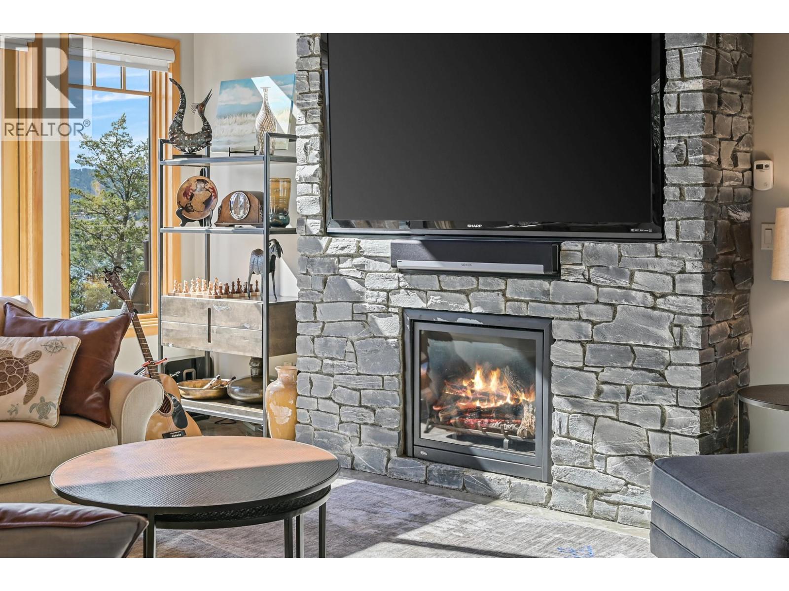 717 LAKEVIEW Drive, Invermere