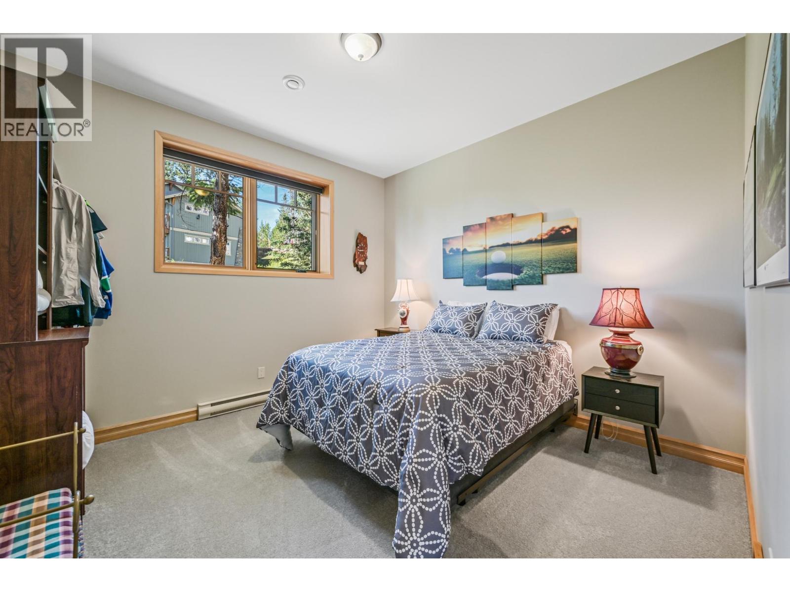 717 LAKEVIEW Drive, Invermere