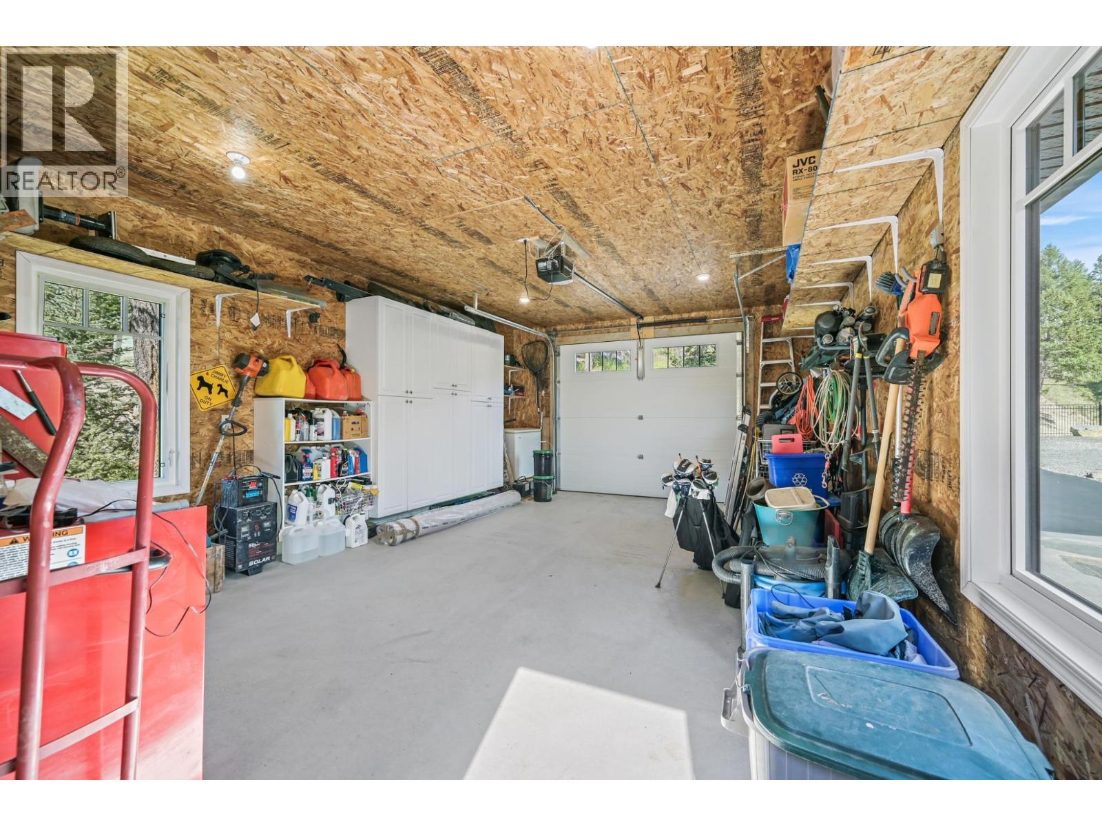 717 LAKEVIEW Drive, Invermere