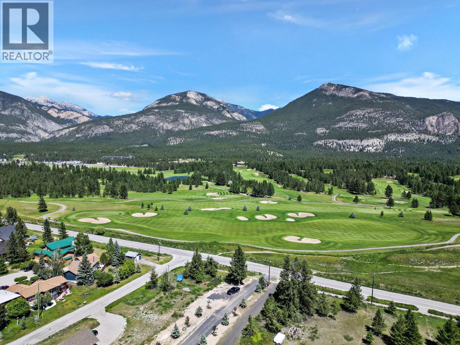 717 LAKEVIEW Drive, Invermere
