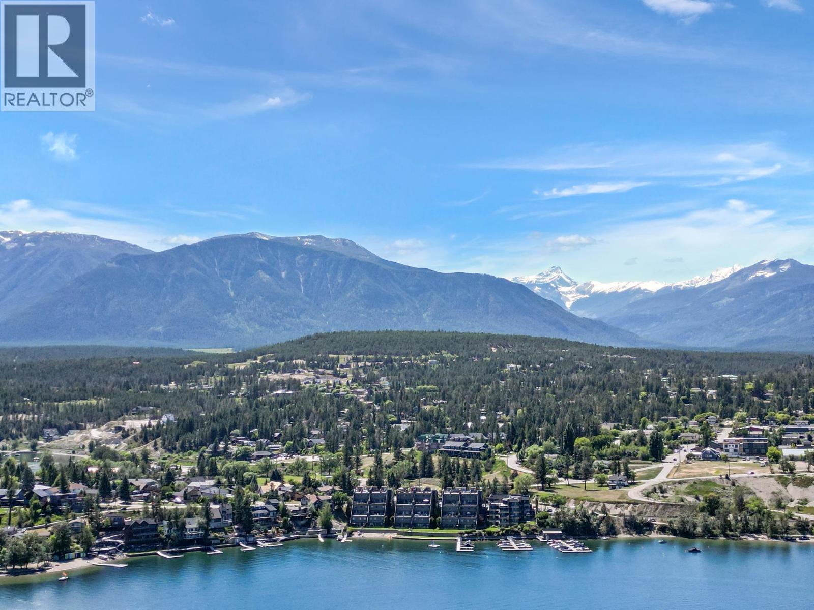 717 LAKEVIEW Drive, Invermere