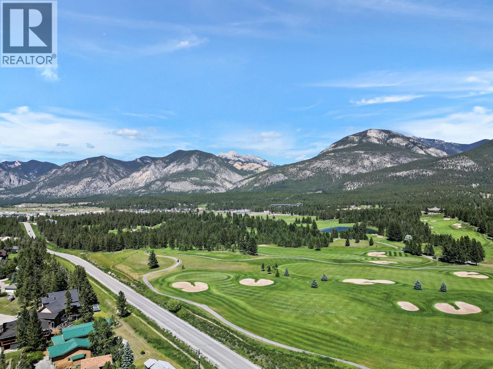 717 LAKEVIEW Drive, Invermere