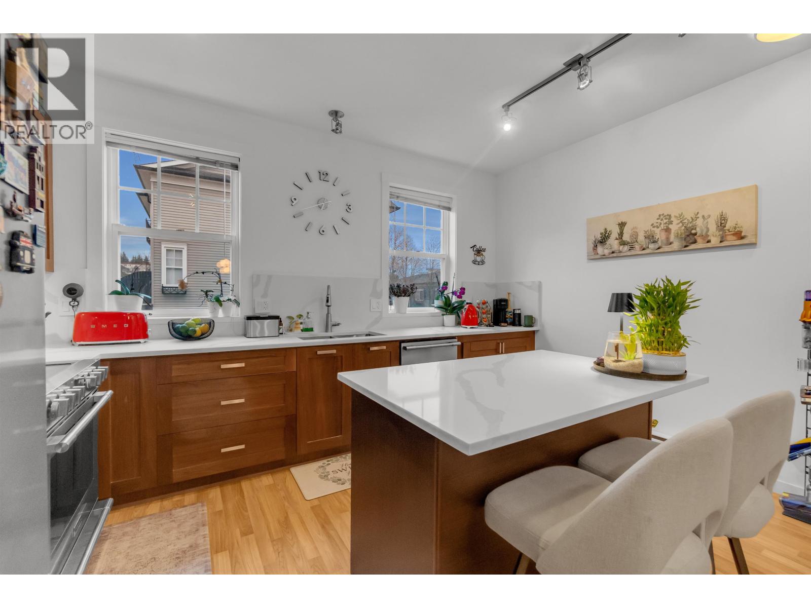 81 688 EDGAR AVENUE, Coquitlam