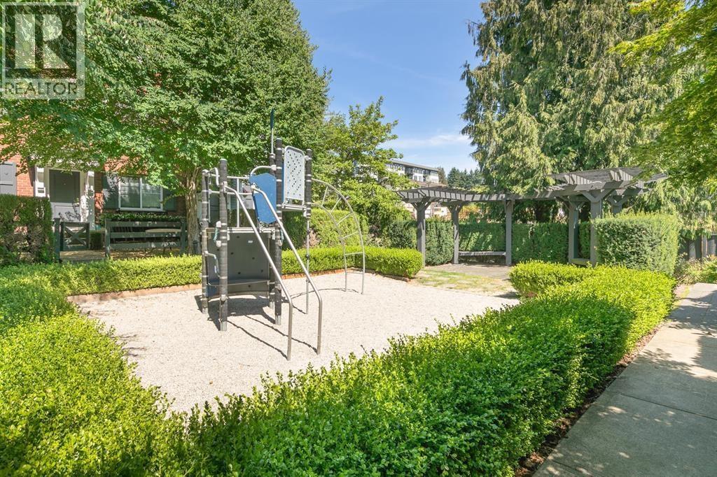 81 688 EDGAR AVENUE, Coquitlam