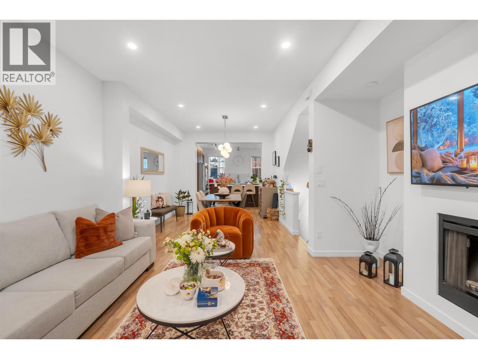 81 688 EDGAR AVENUE, Coquitlam