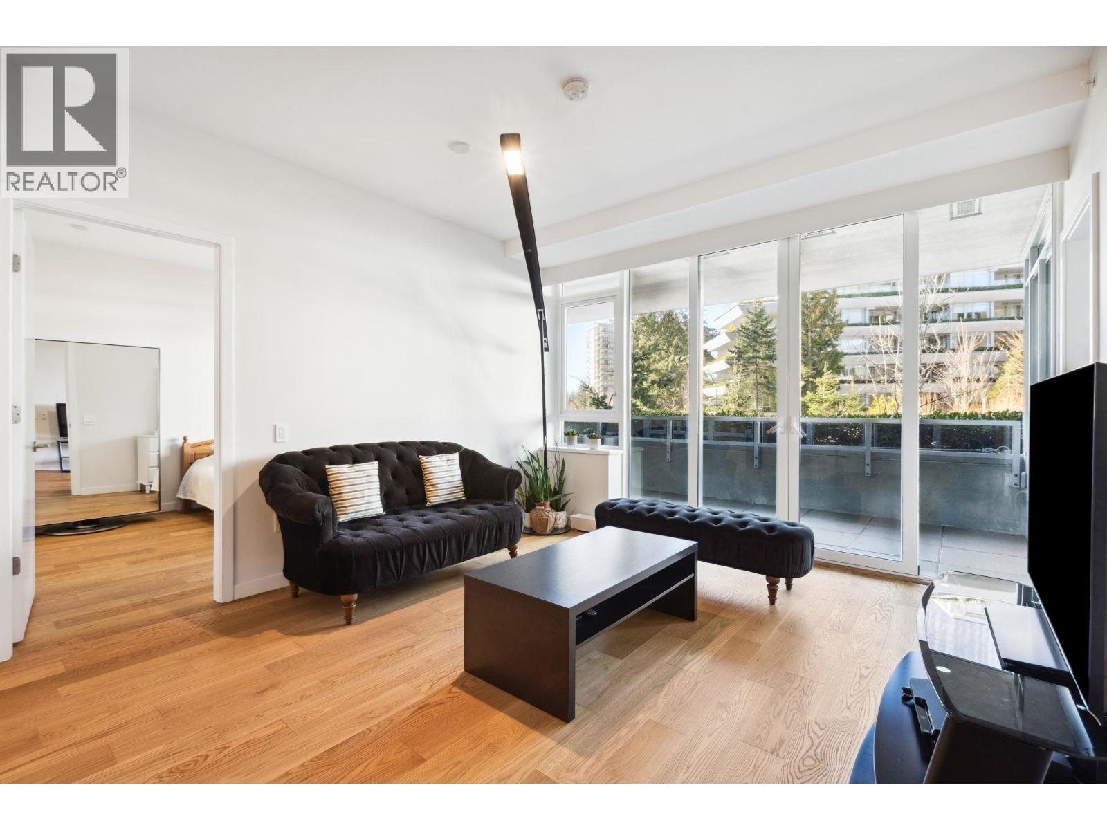 204 788 ARTHUR ERICKSON PLACE, West Vancouver