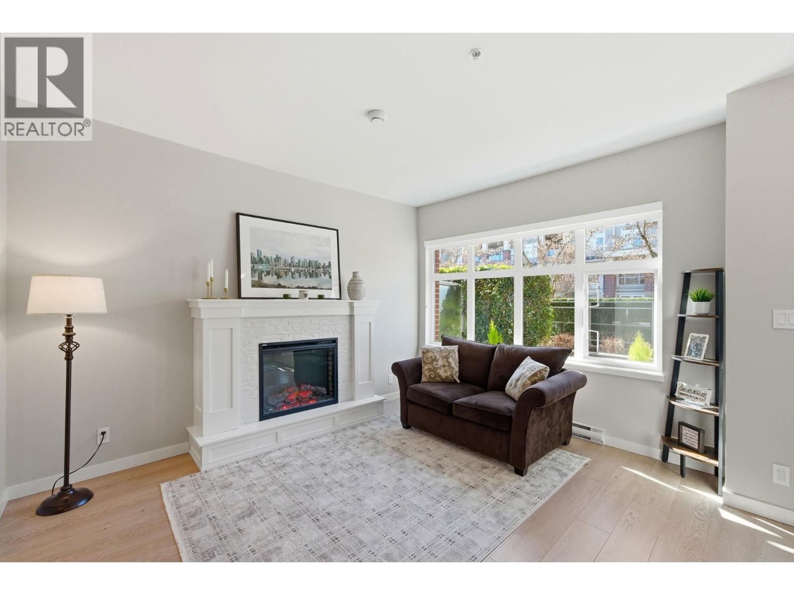 TH6 271 FRANCIS WAY, New Westminster