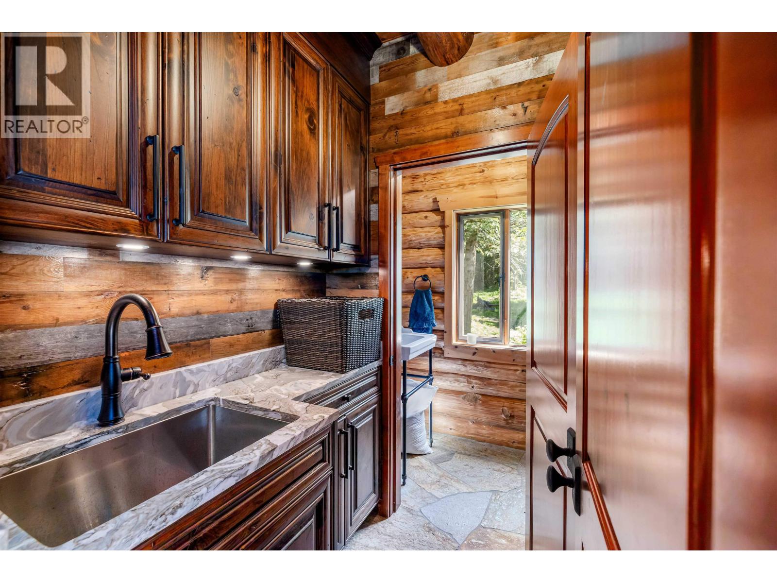 BLK 9 NARROWS INLET NORTH SHORELINE, Sechelt