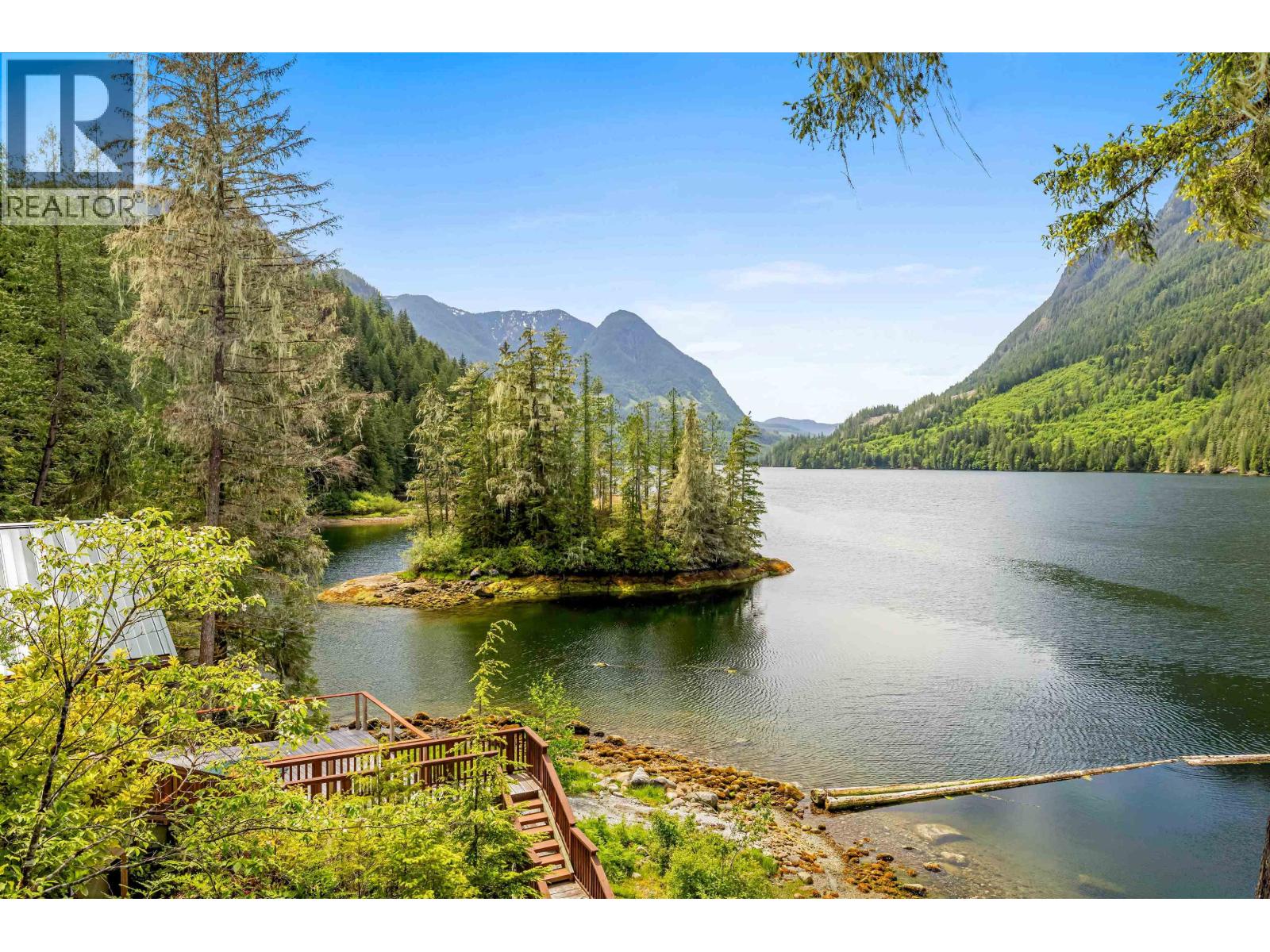 BLK 9 NARROWS INLET NORTH SHORELINE, Sechelt