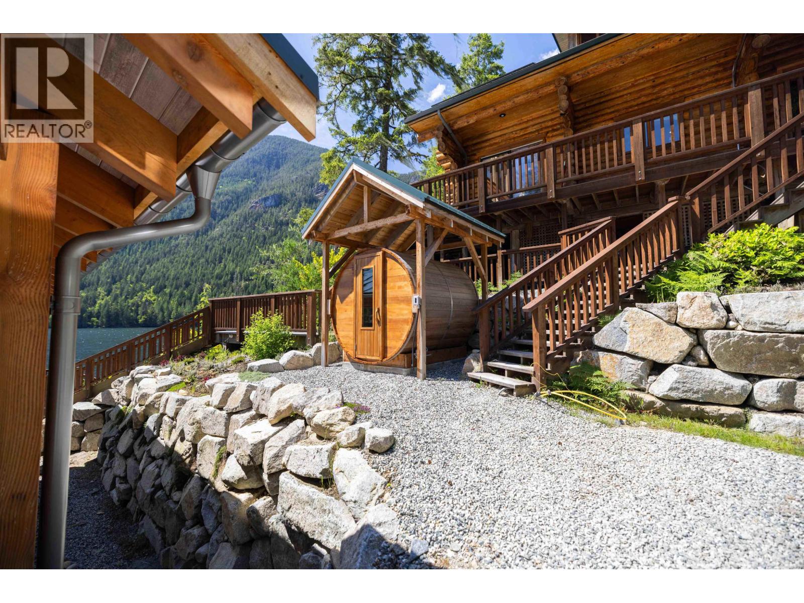 BLK 9 NARROWS INLET NORTH SHORELINE, Sechelt