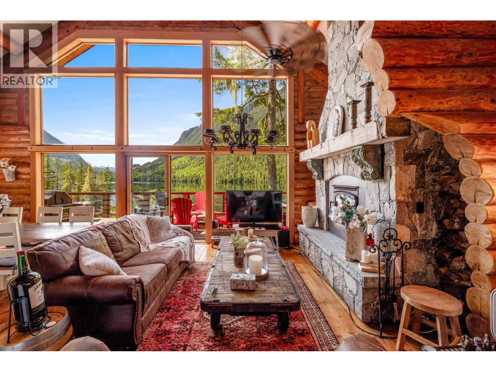 BLK 9 NARROWS INLET NORTH SHORELINE, Sechelt