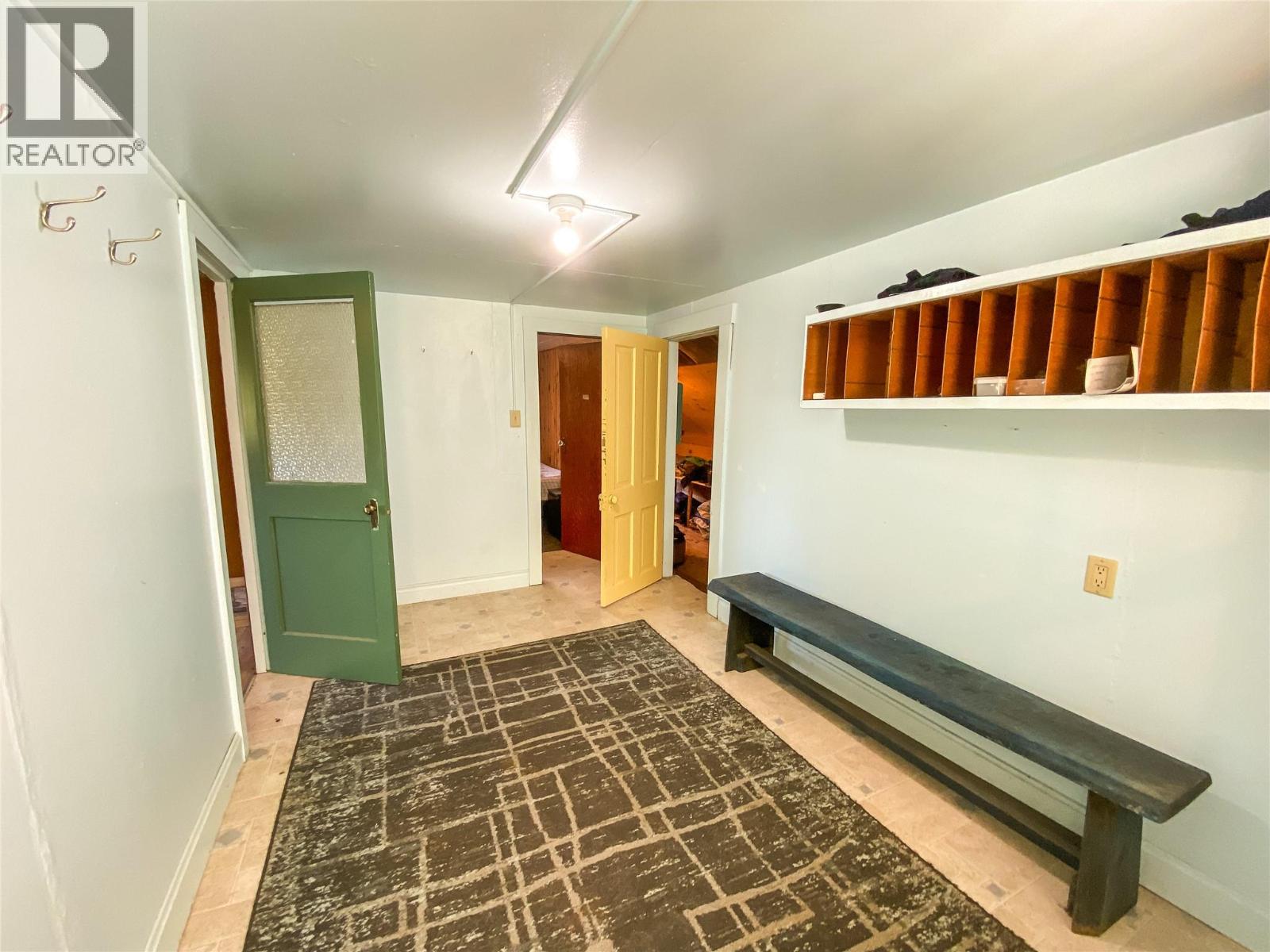 2158 MAKONIN ROAD - 20