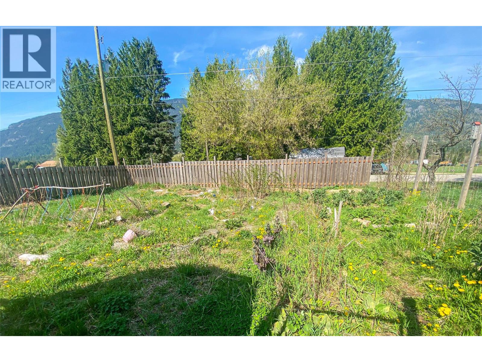 2158 MAKONIN ROAD - 45