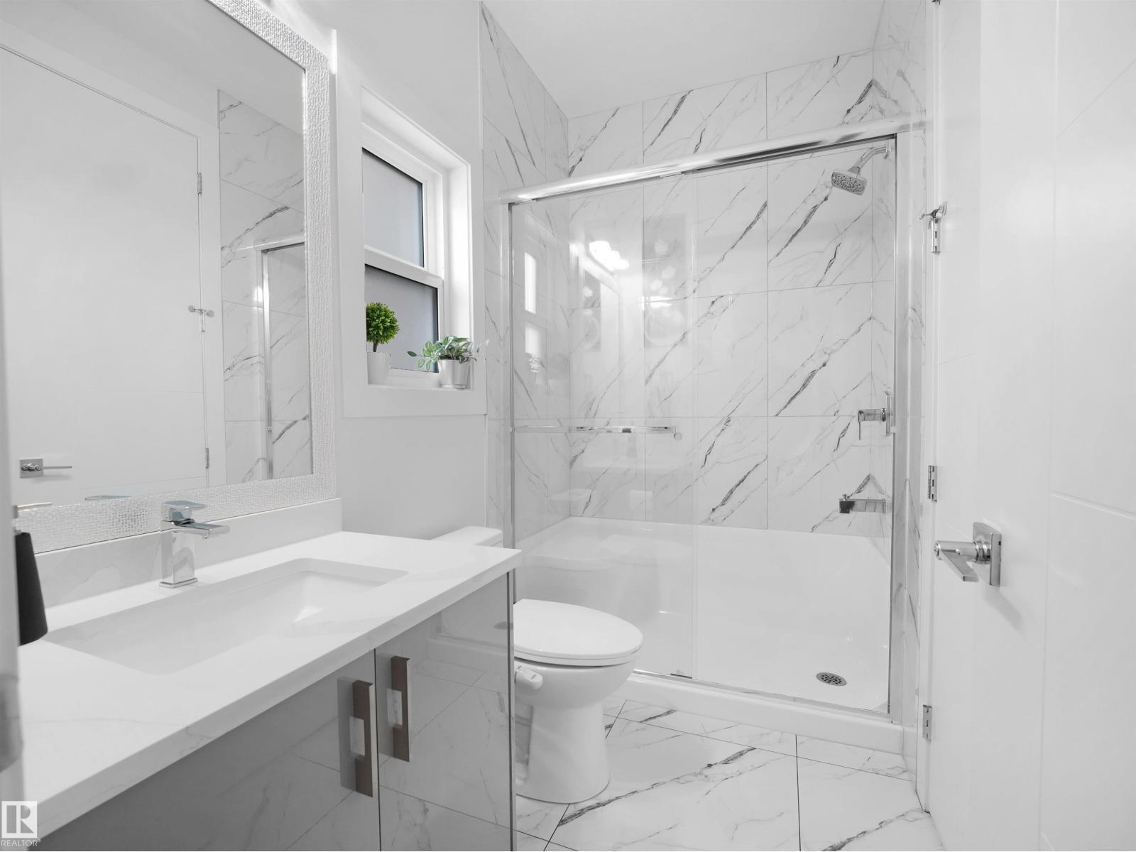 1208 25 ST NW NW, Edmonton