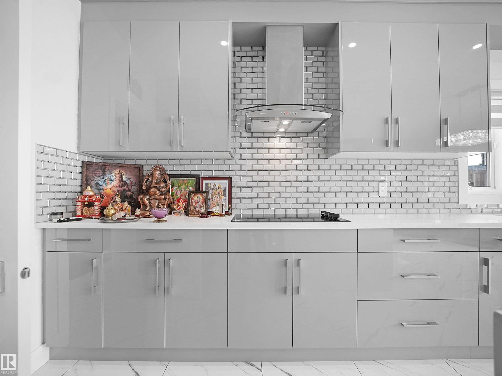 1208 25 ST NW NW, Edmonton