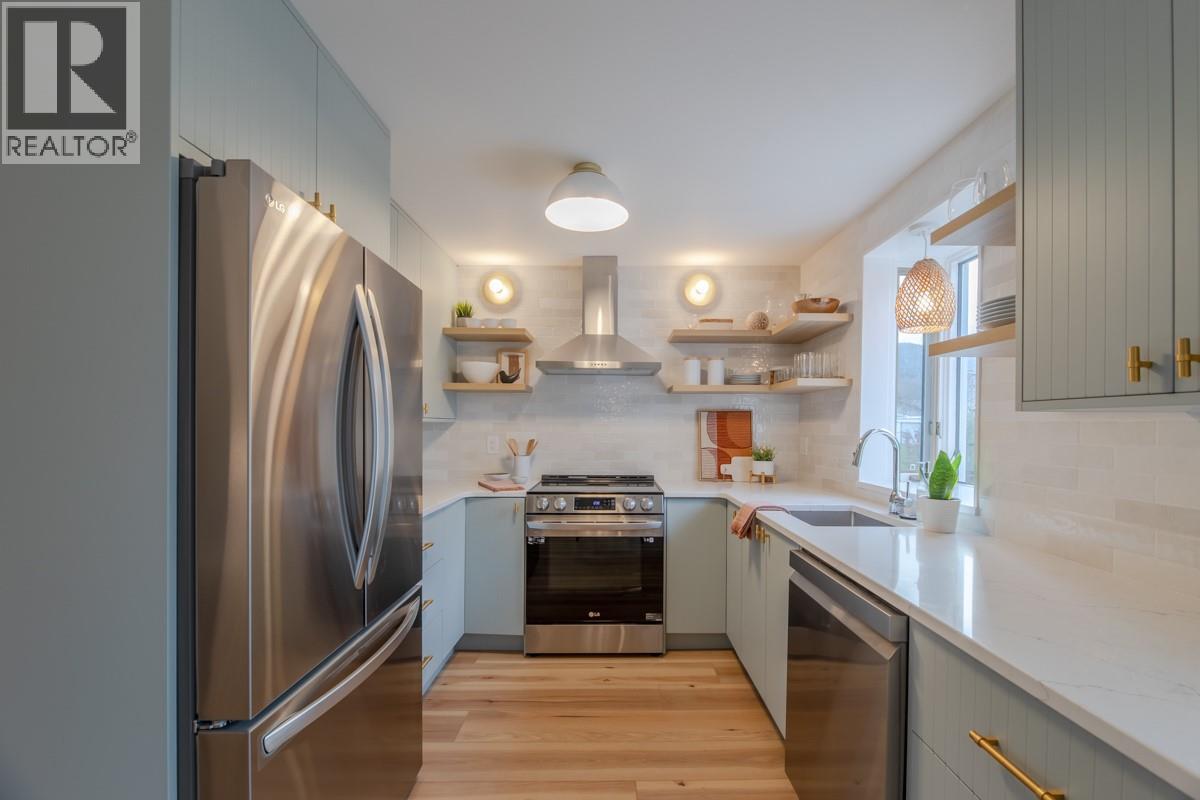 5214 Nixon Road, Summerland