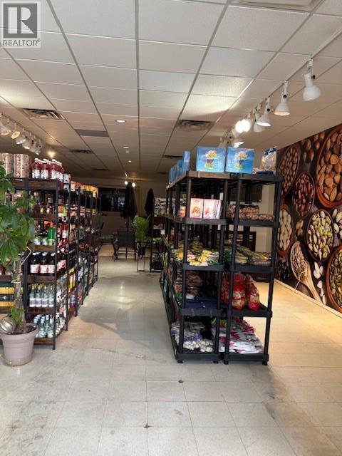  559 Lawrence Avenue, Kelowna