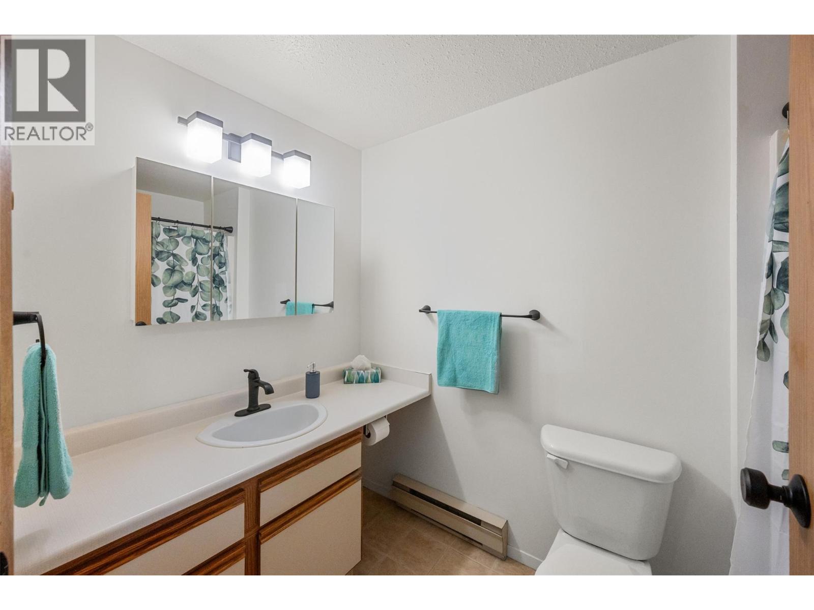 284 YORKTON Avenue Unit# 404, Penticton