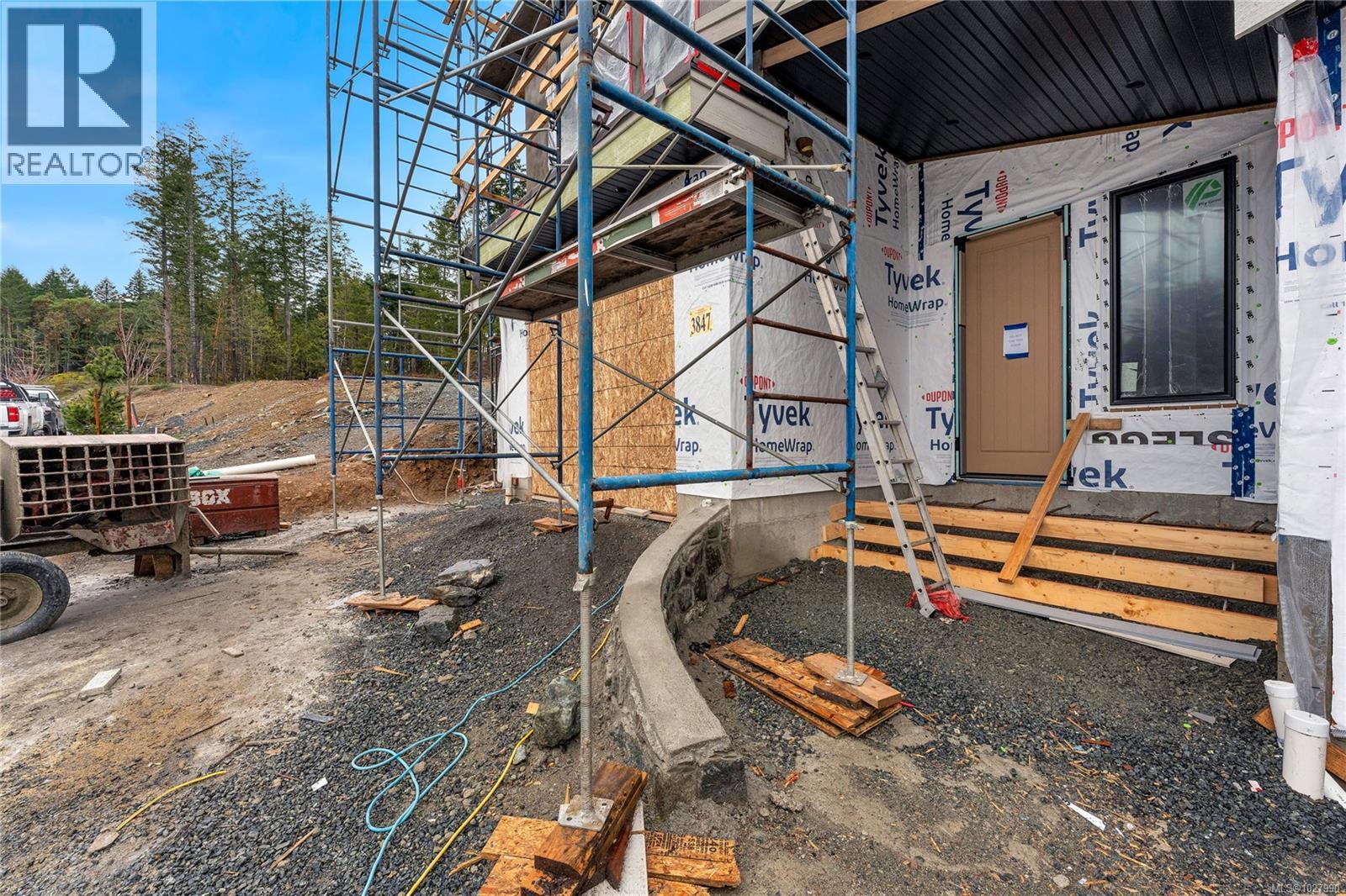 3847 OLYMPIAN WAY - Image 3