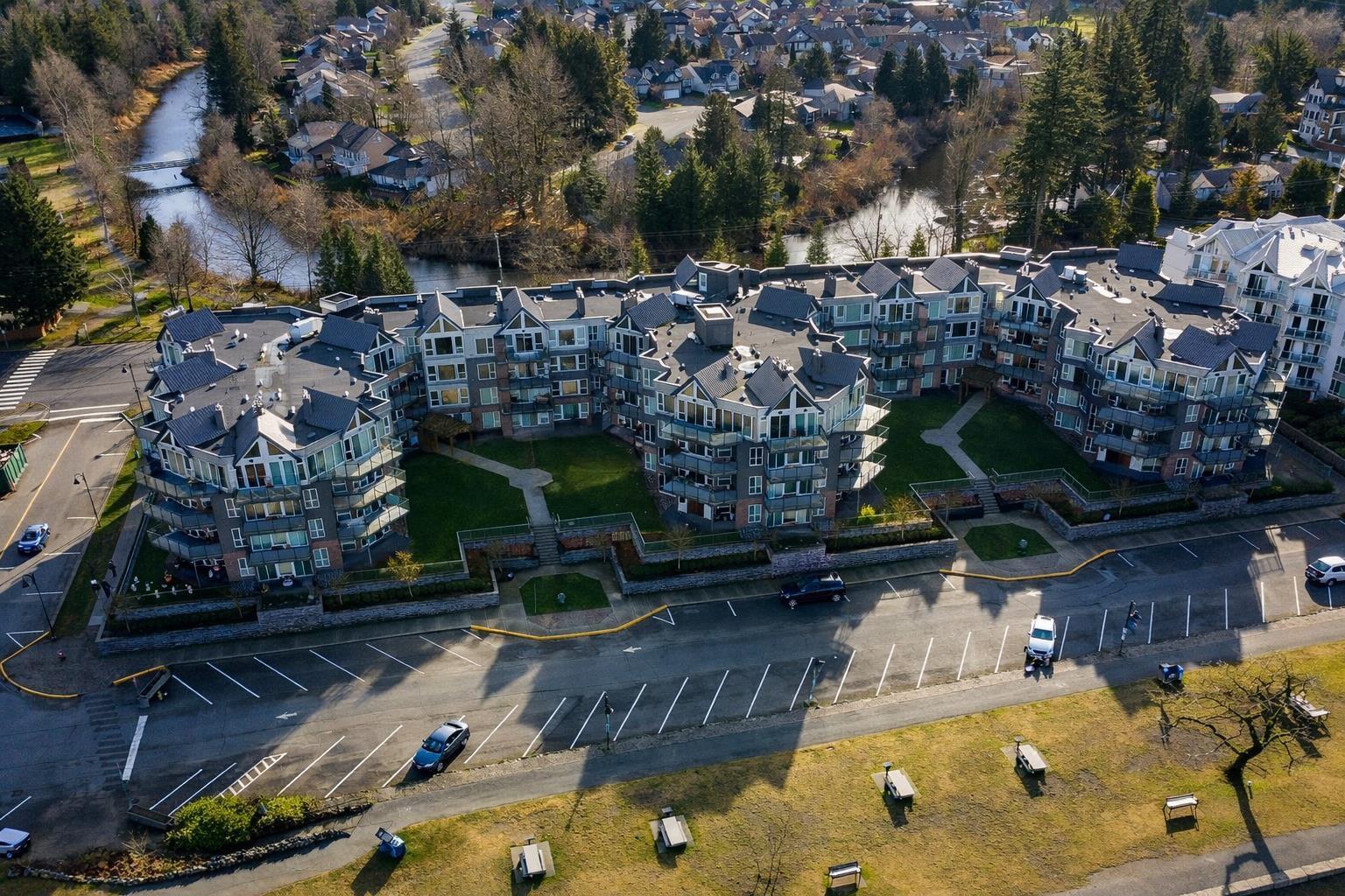 406 378 ESPLANADE AVENUE, Harrison Hot Springs, Harrison Hot Springs