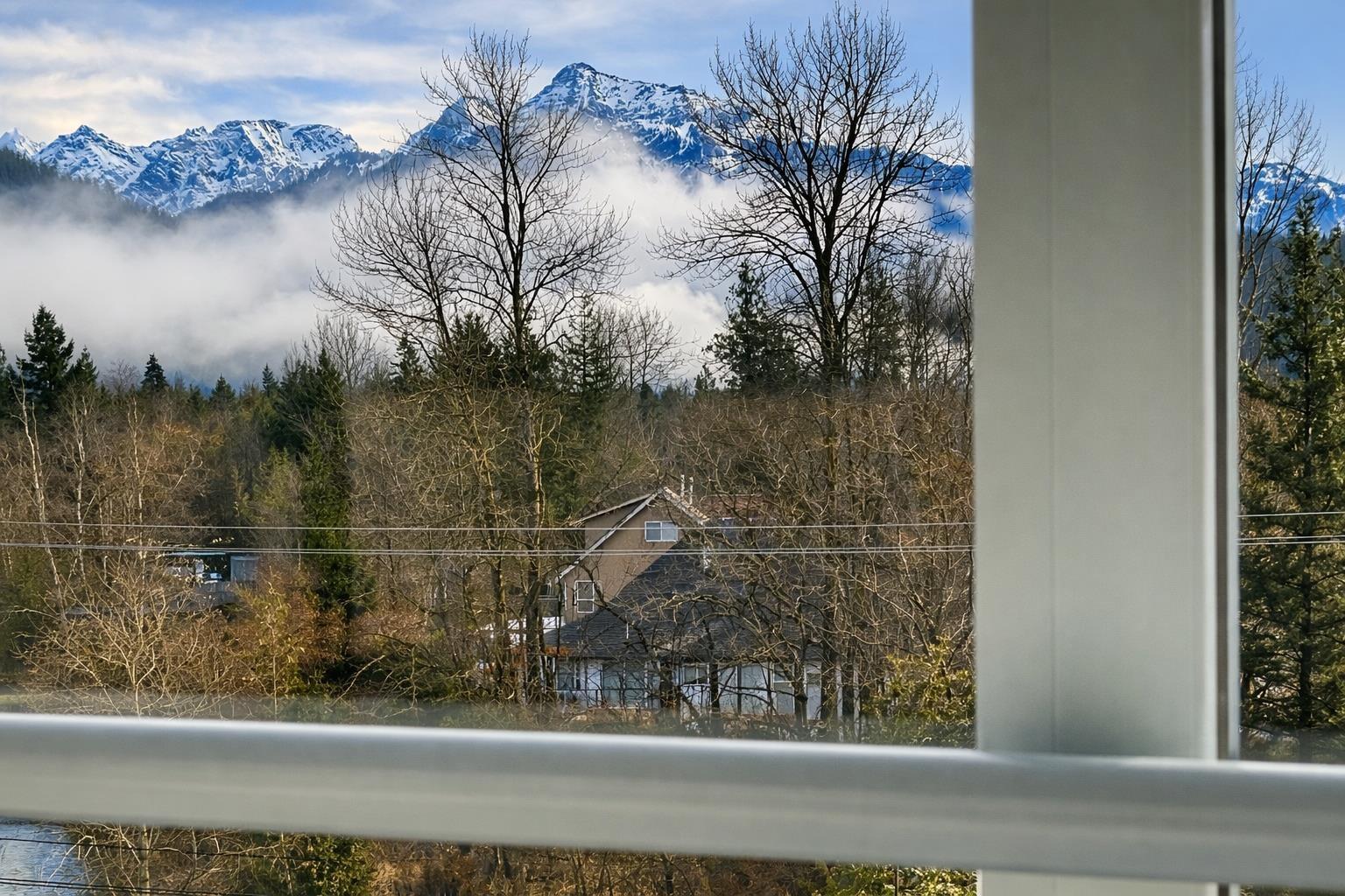 406 378 ESPLANADE AVENUE, Harrison Hot Springs, Harrison Hot Springs