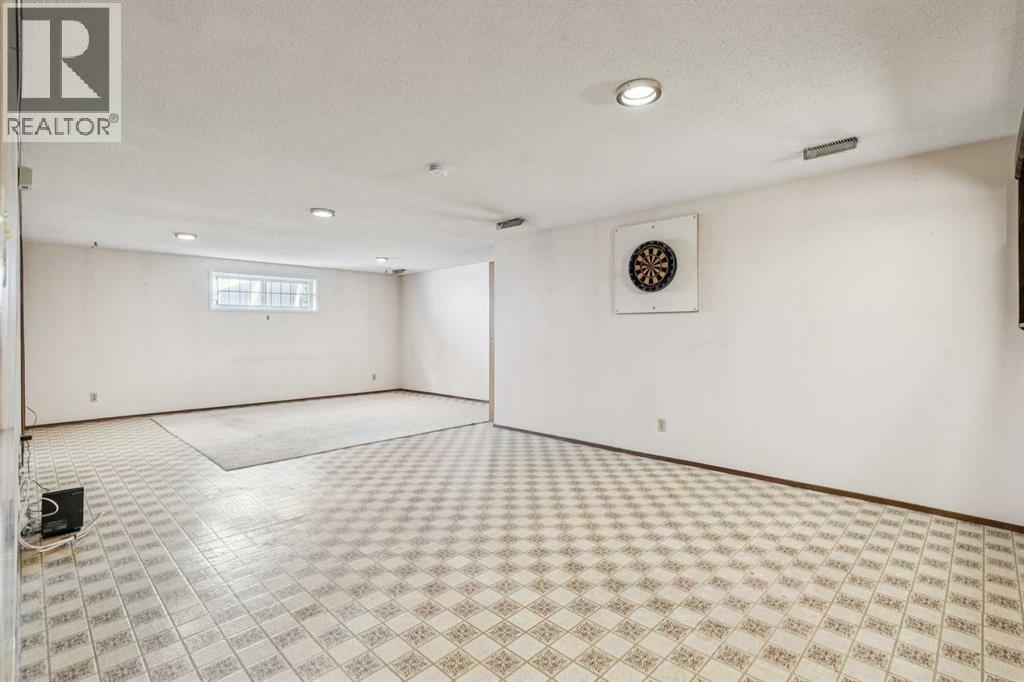 Single Family House Bungalow for Sale in  Huntridge Road NE Huntington Hills Calgary 