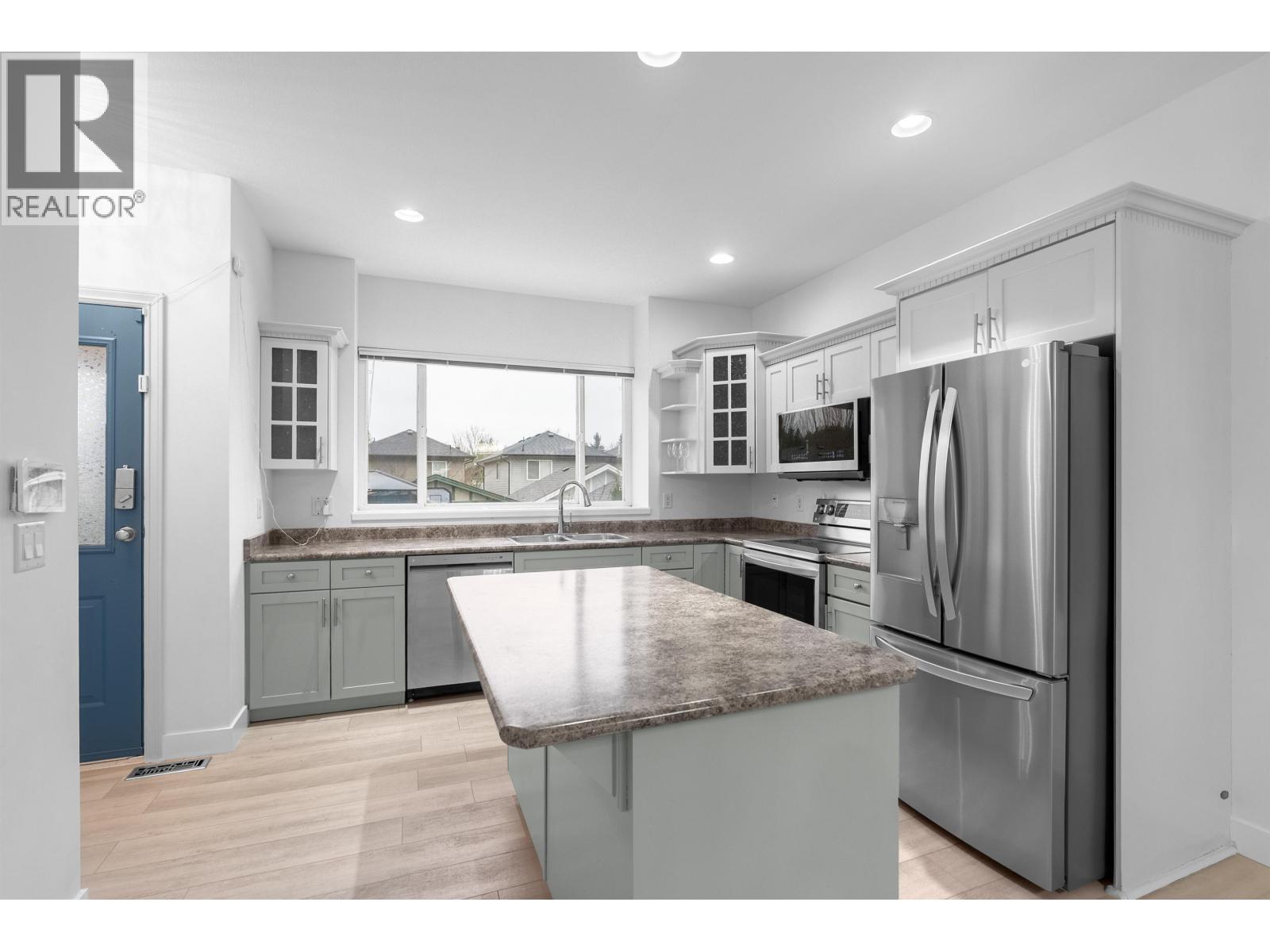24222 103 AVENUE, Maple Ridge