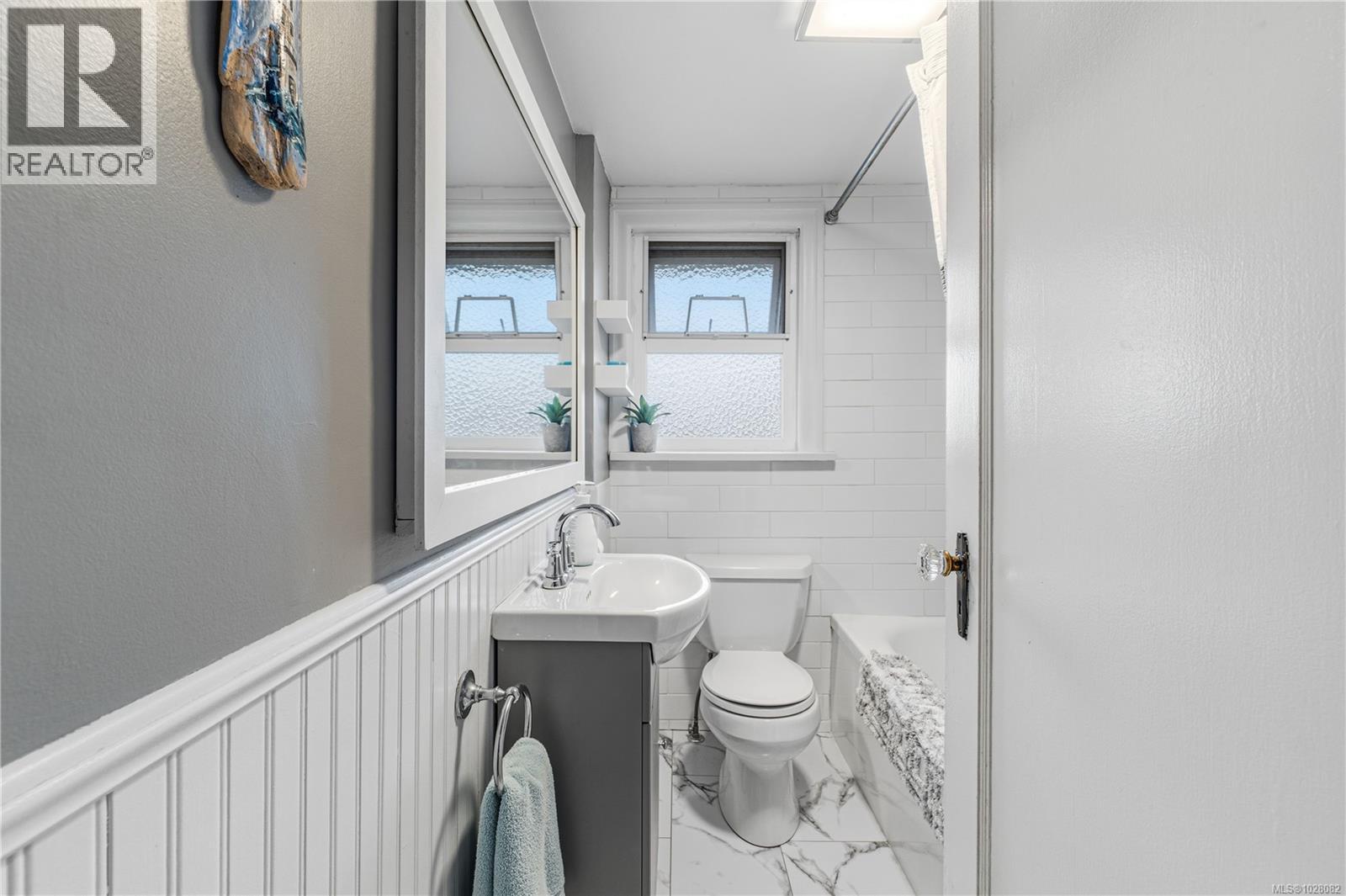 3883 6th Ave, Port Alberni