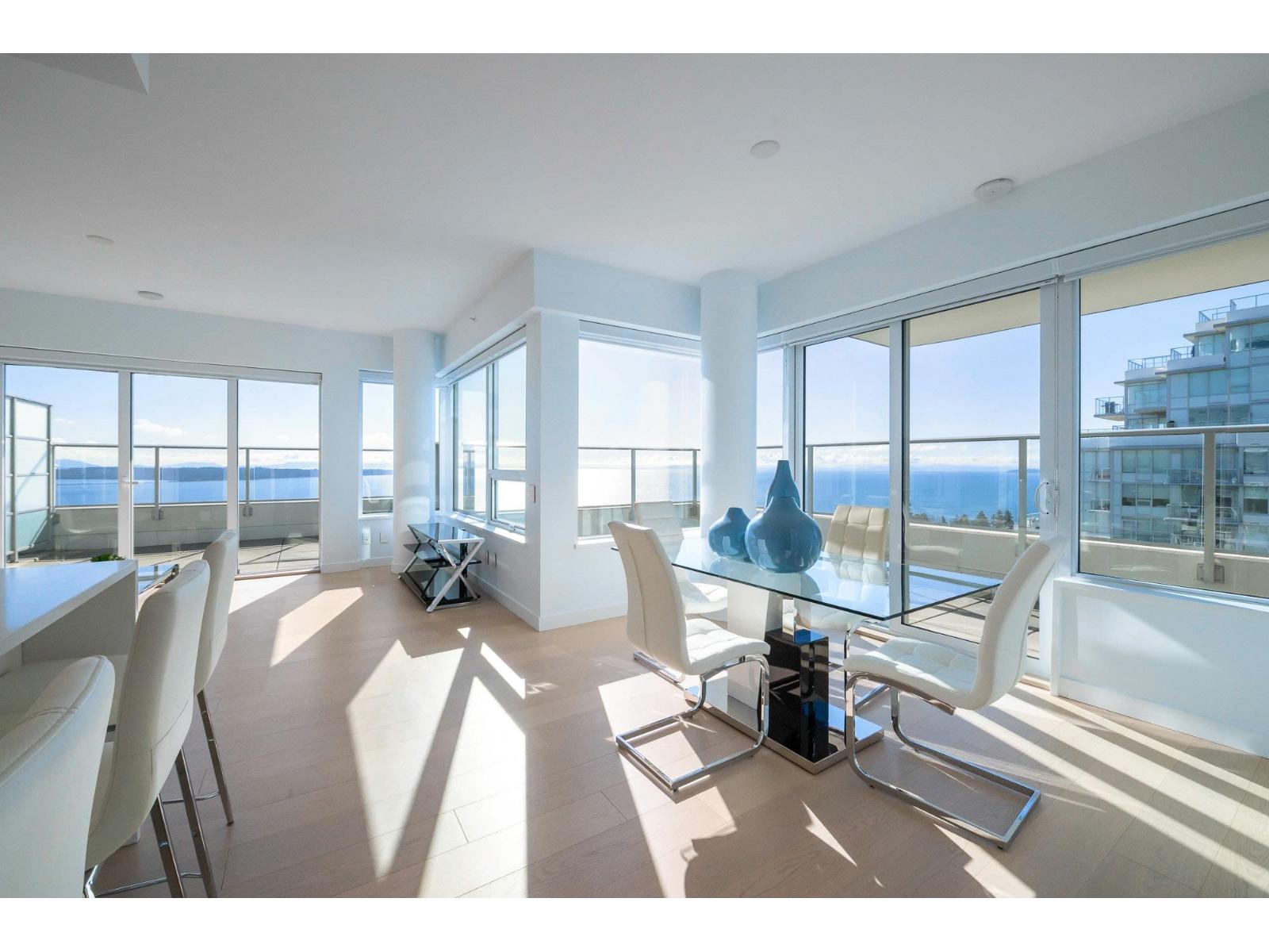 1304 1441 JOHNSTON Street - photo 2