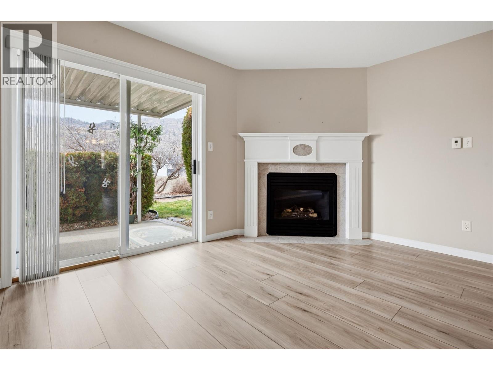 #3 6514 Meadows Drive - 3