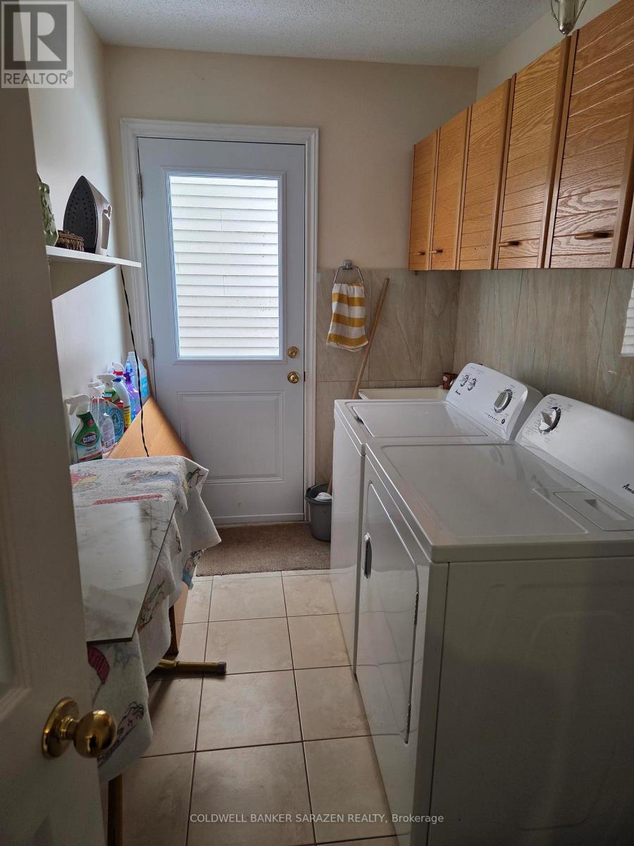 31 DOSSETTER WAY - 12