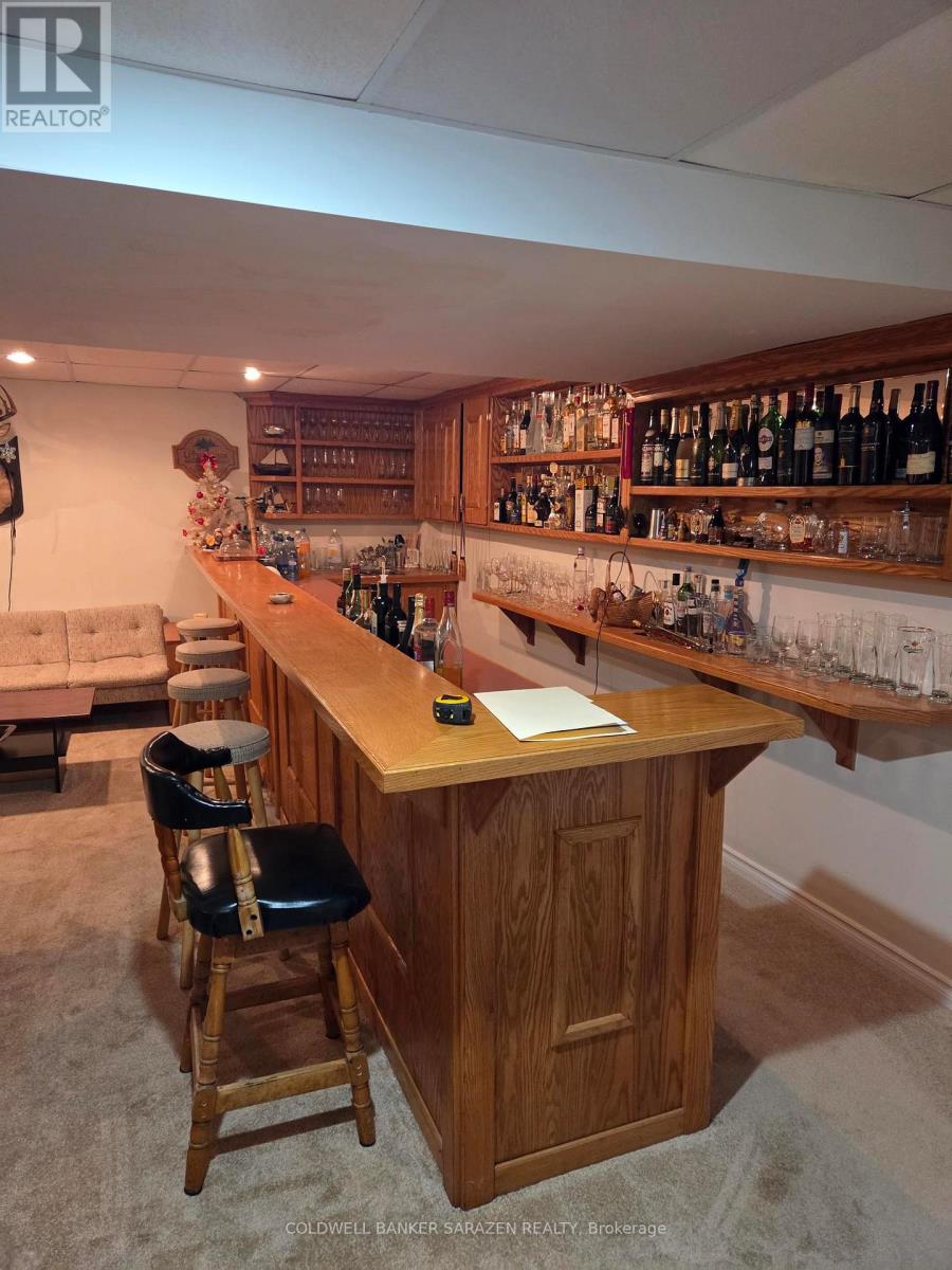 31 DOSSETTER WAY - 21