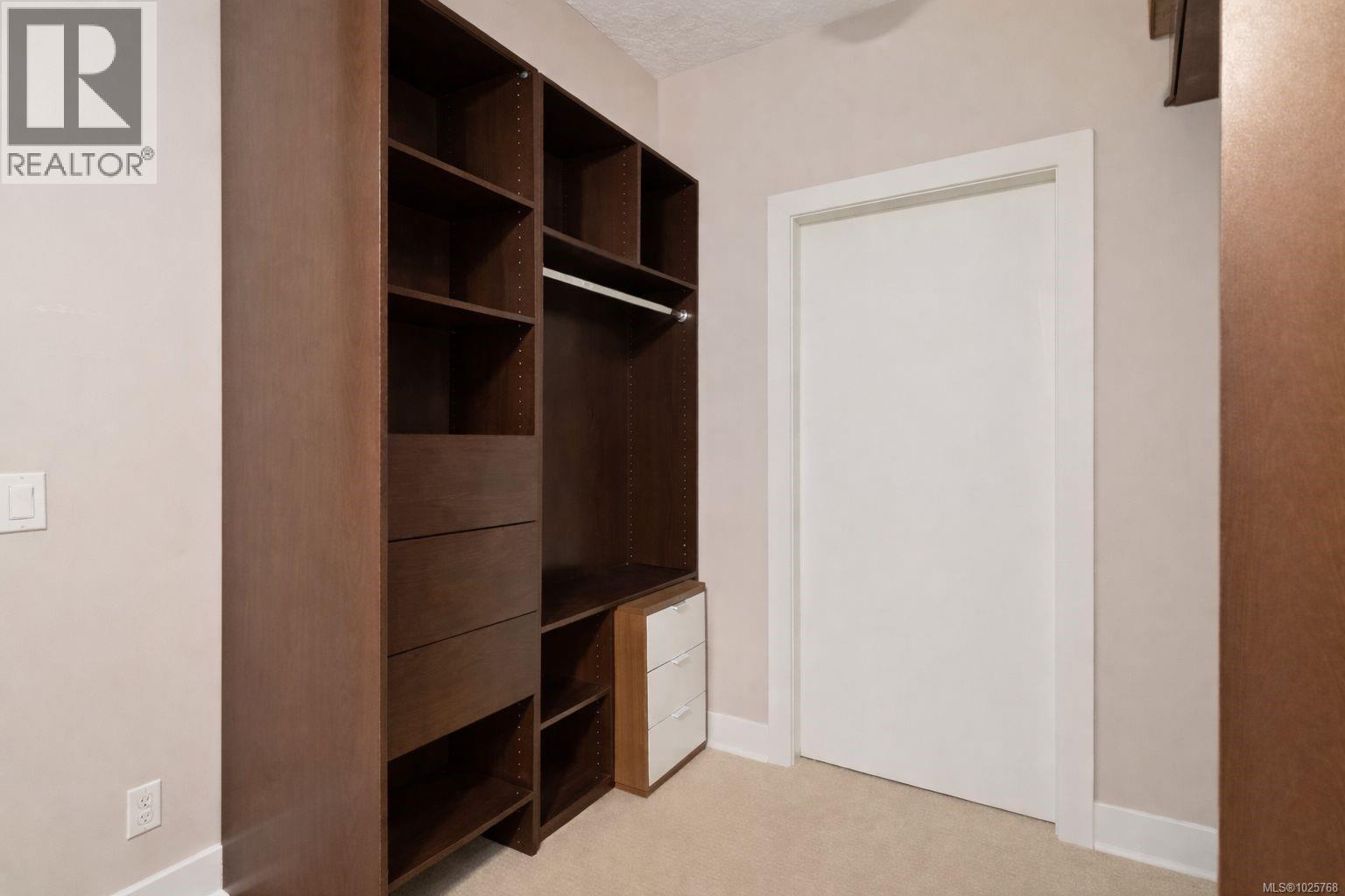 Single Family House for Sale in   West Saanich Rd The Duval Saanich 