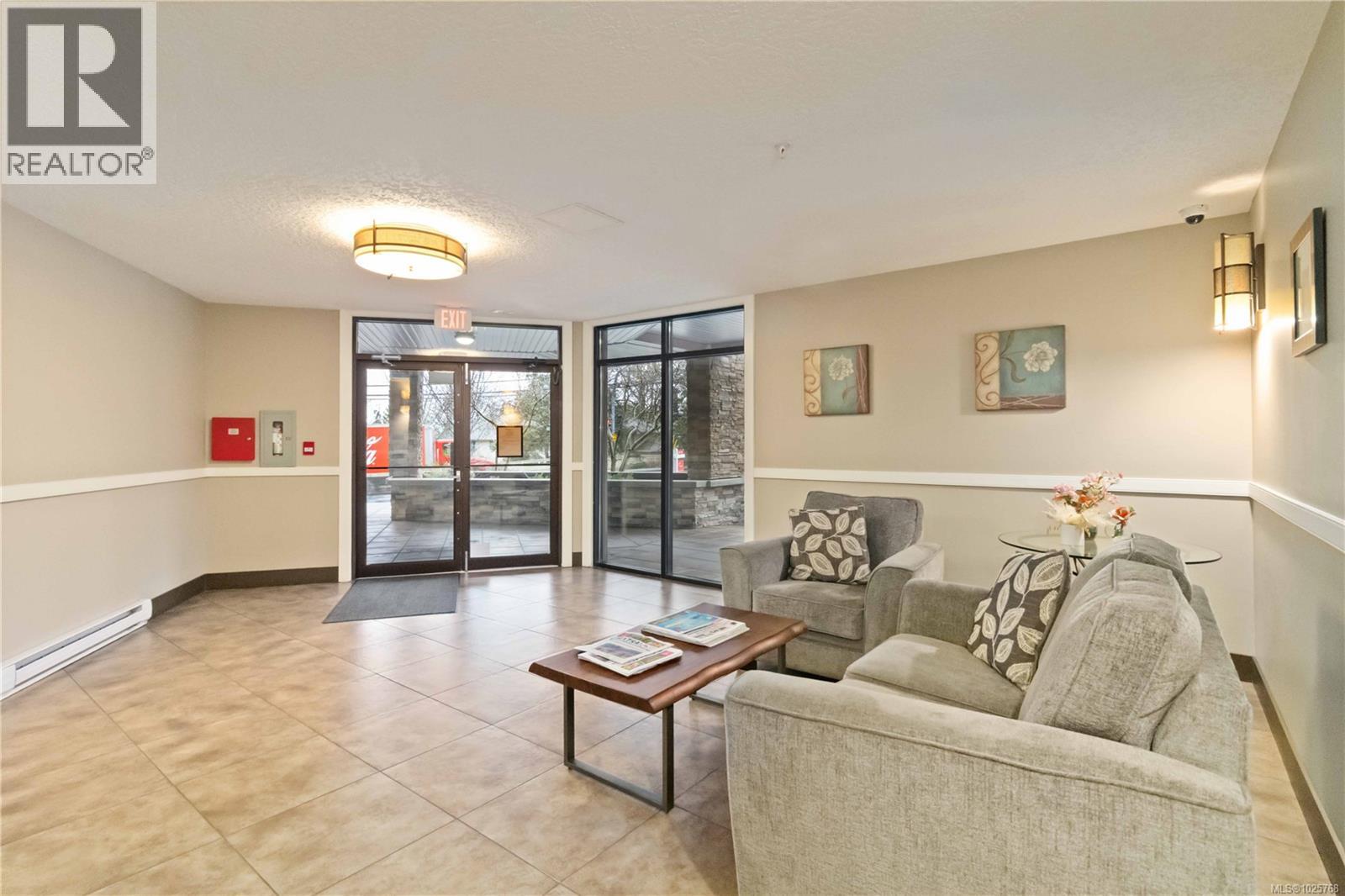 #112 4529 West Saanich Rd - 23