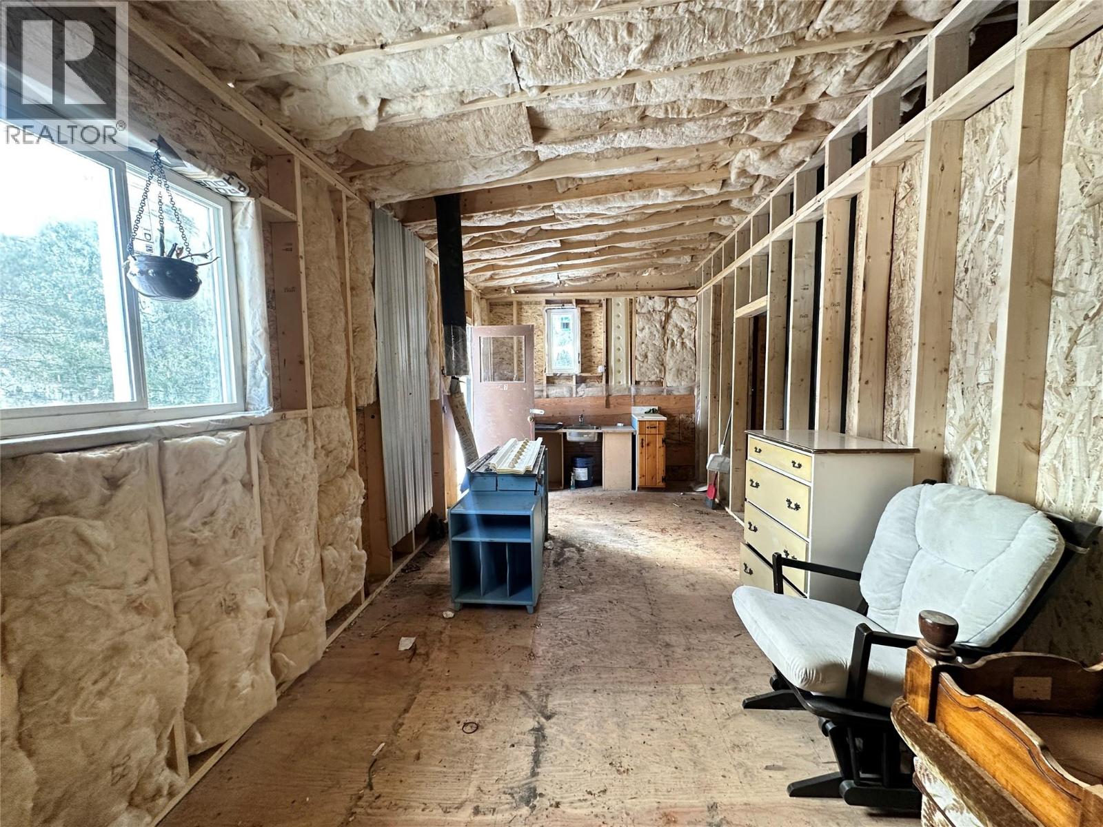 645 GOVERNMENT AVENUE N - 10