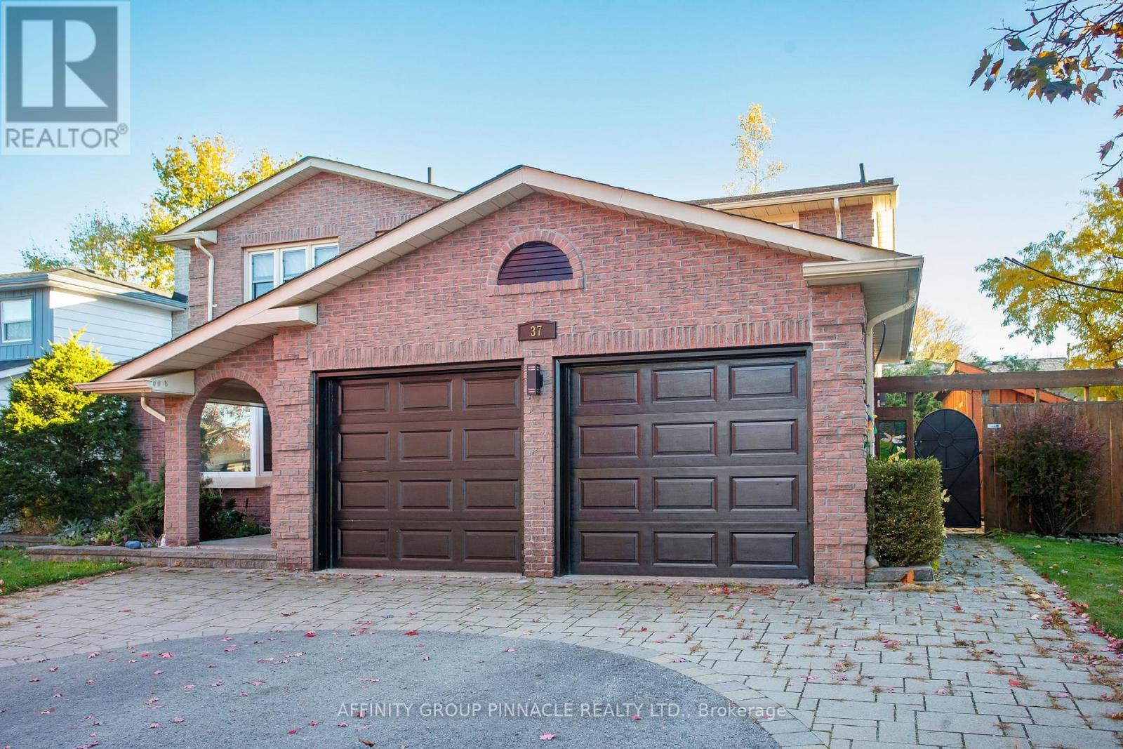 37 PARKWAY AVENUE - 4