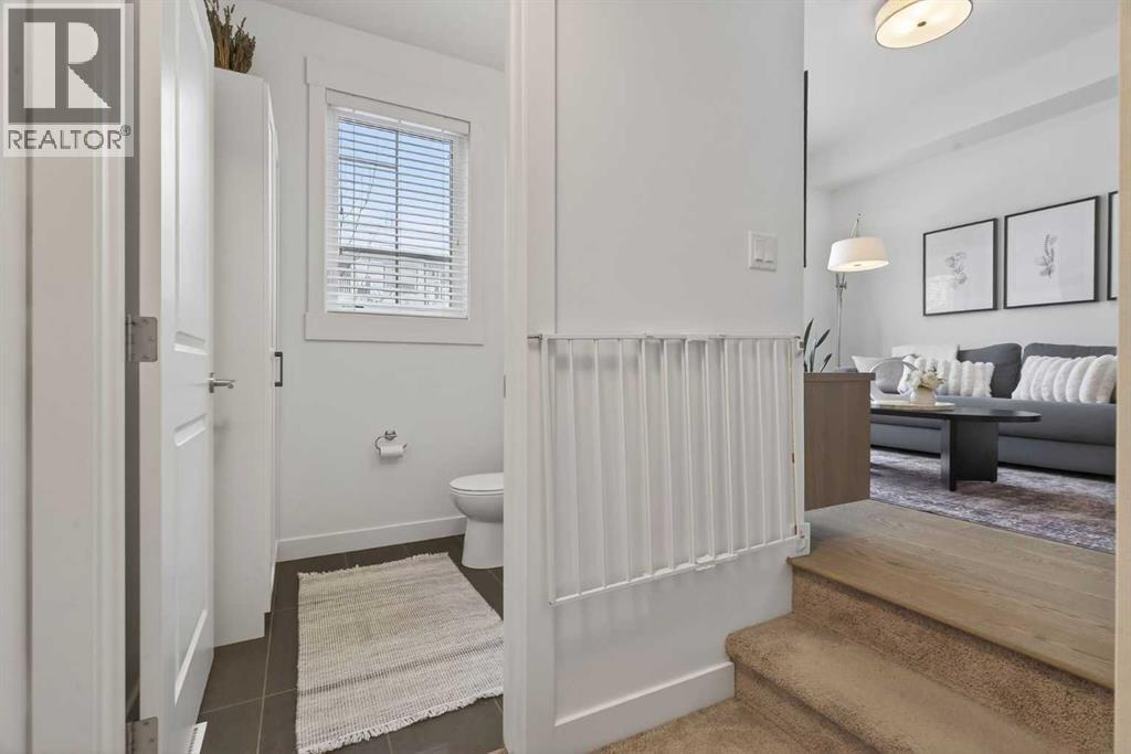 Single Family House for Sale in    Avenue SW Glenbrook Calgary 