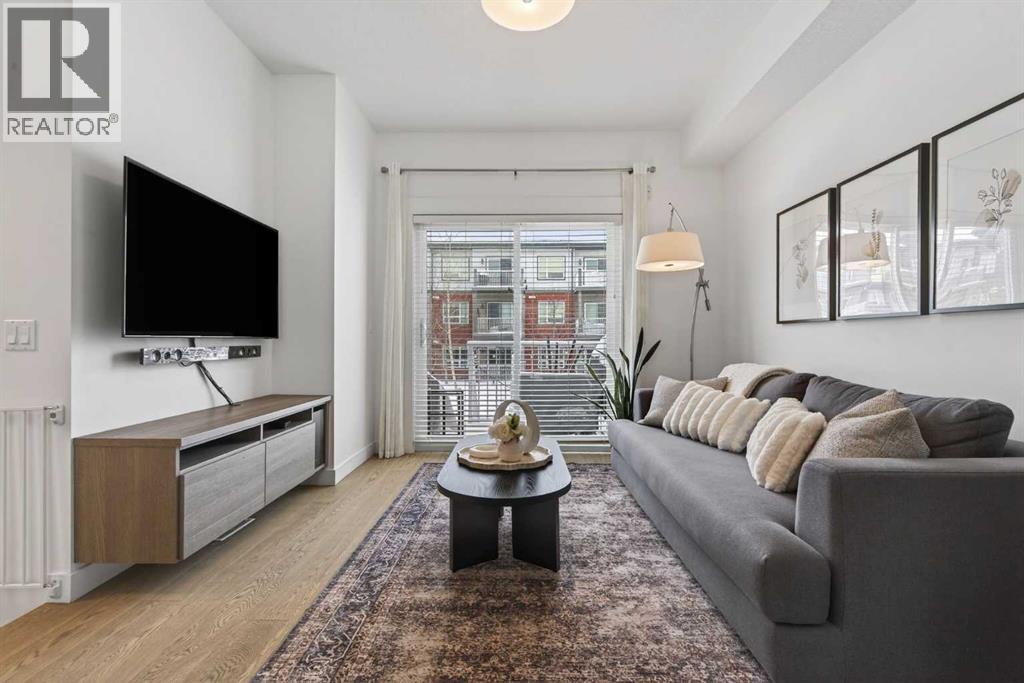 Single Family House for Sale in    Avenue SW Glenbrook Calgary 