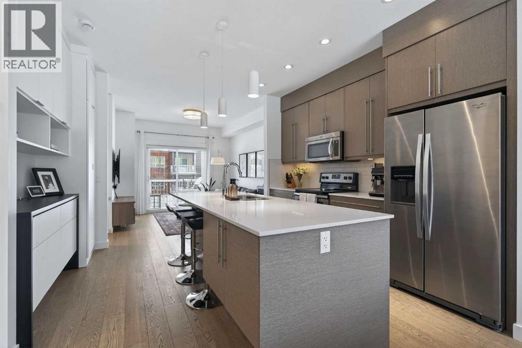 Single Family House for Sale in    Avenue SW Glenbrook Calgary 