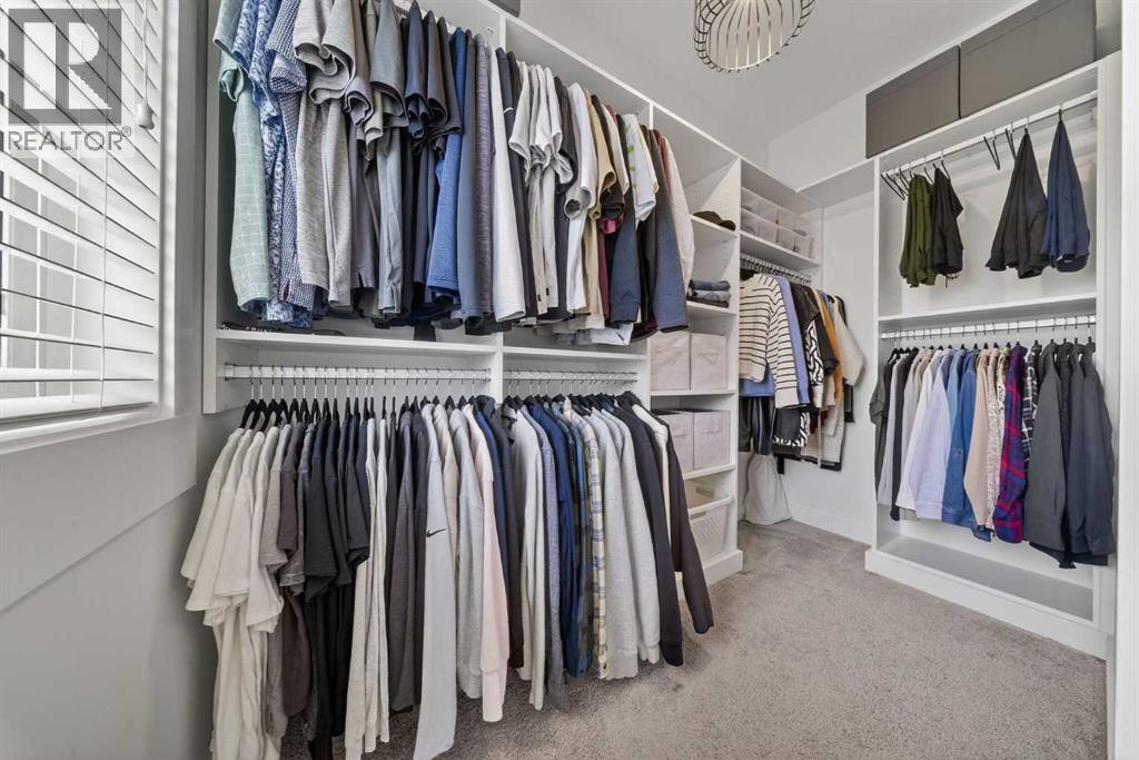 Single Family House for Sale in    Avenue SW Glenbrook Calgary 