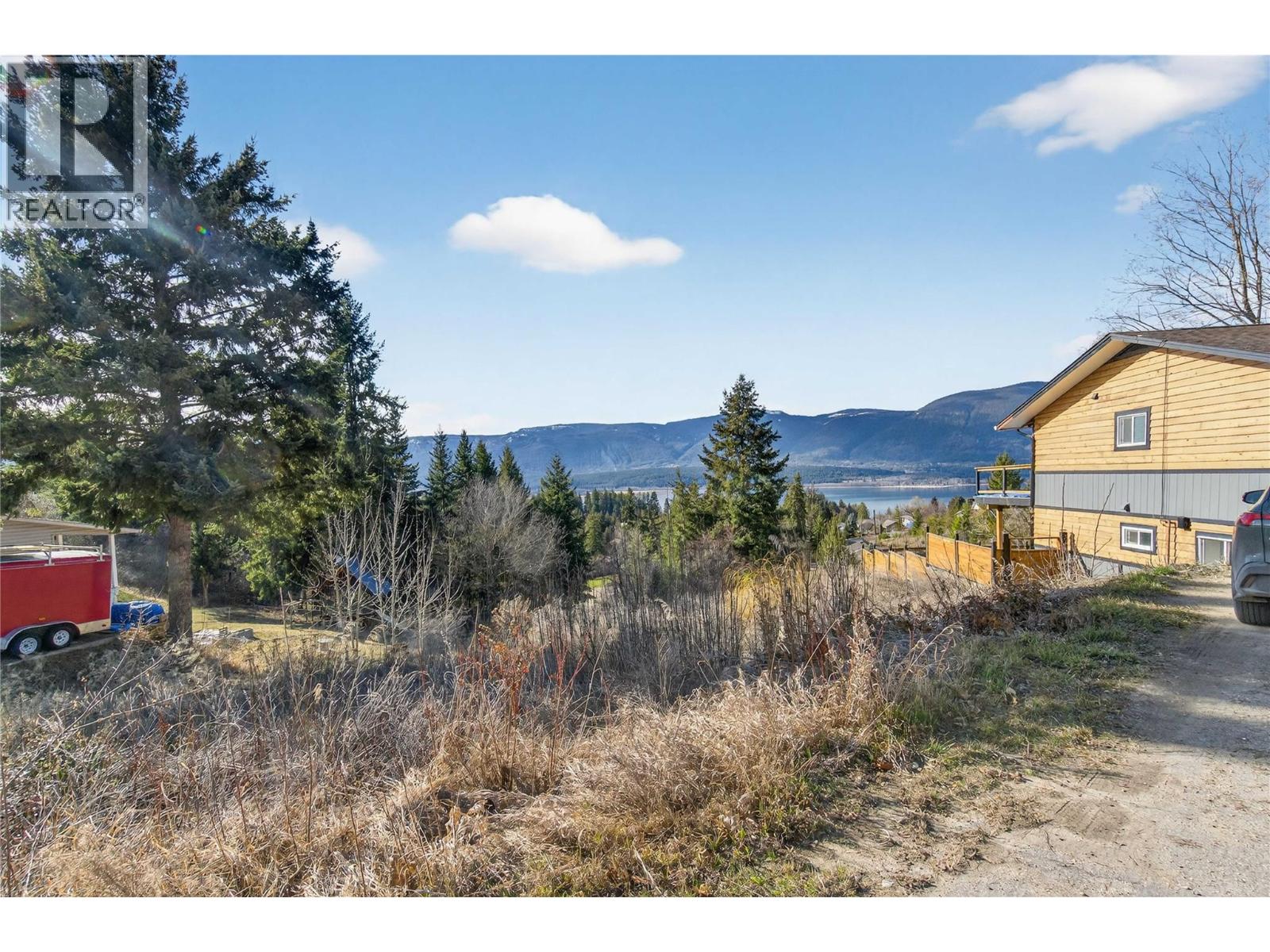  2311 28 Street, Salmon Arm