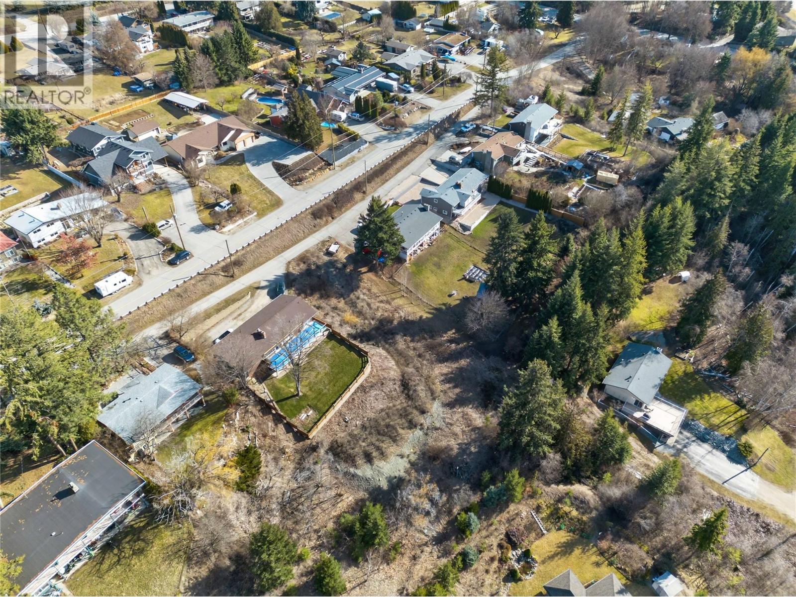  2311 28 Street, Salmon Arm