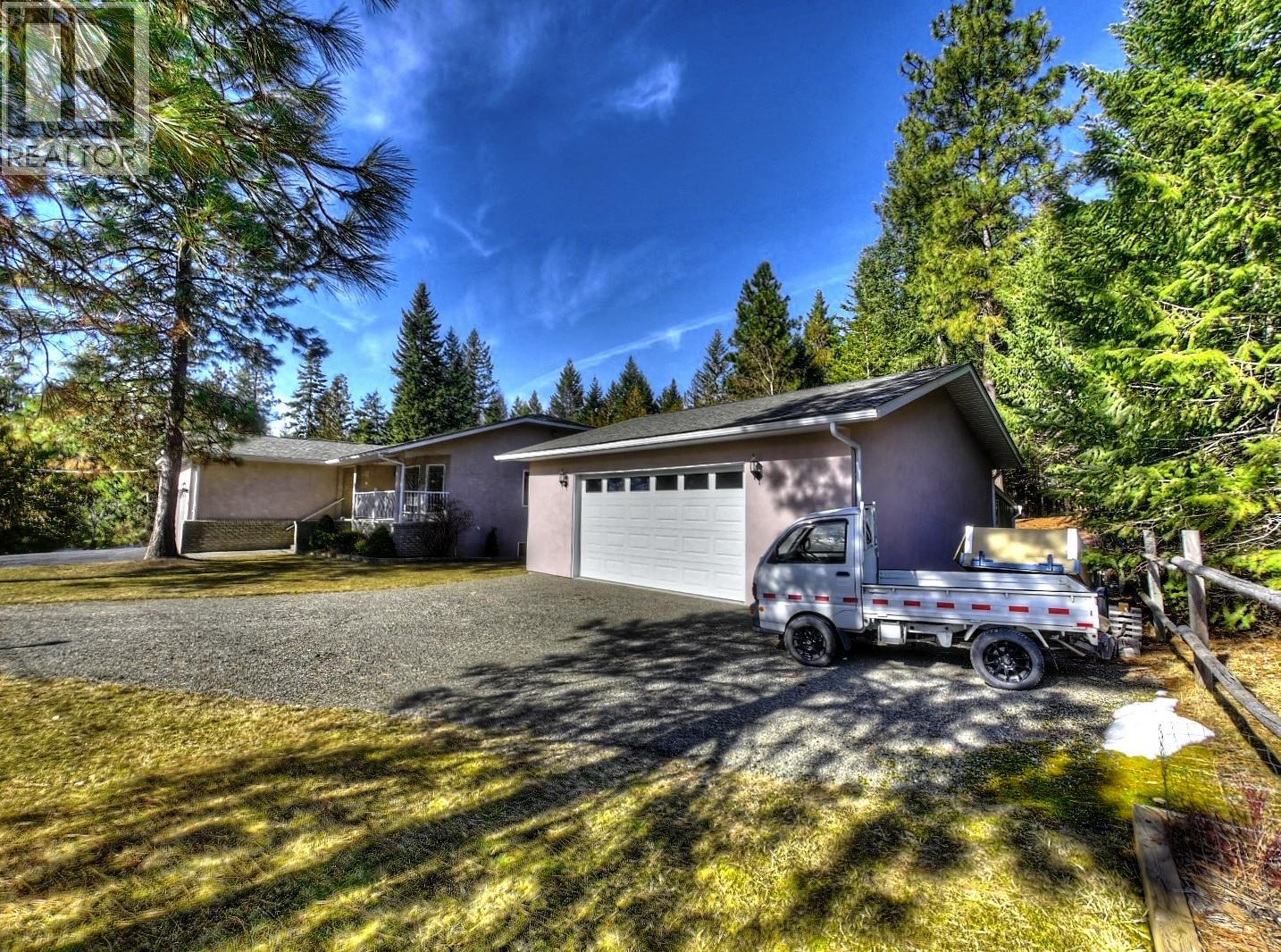 1910 Leaning Tree Road, Creston