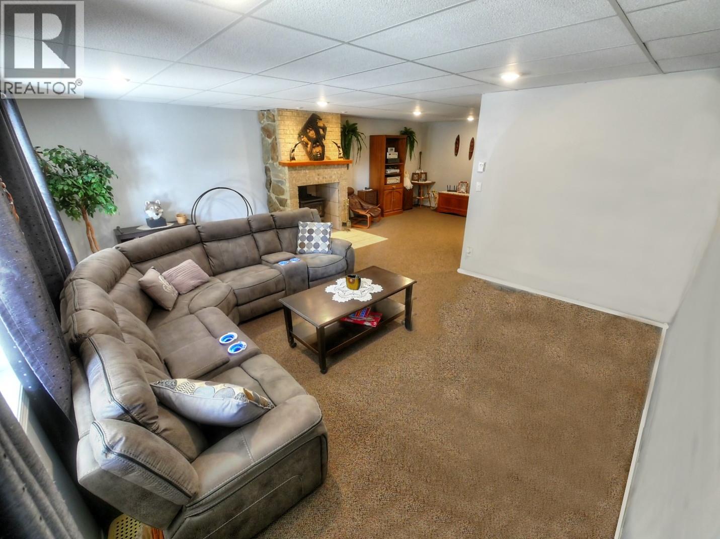 1910 Leaning Tree Road, Creston