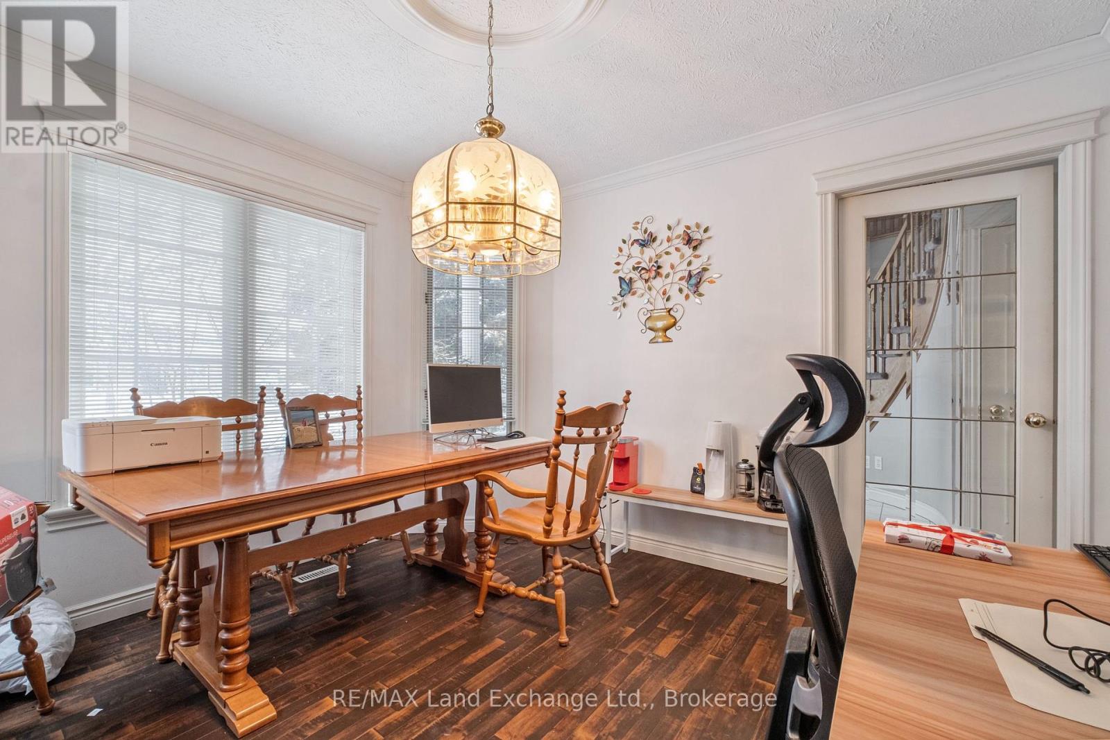 750 MCPHERSON CRESCENT - 18