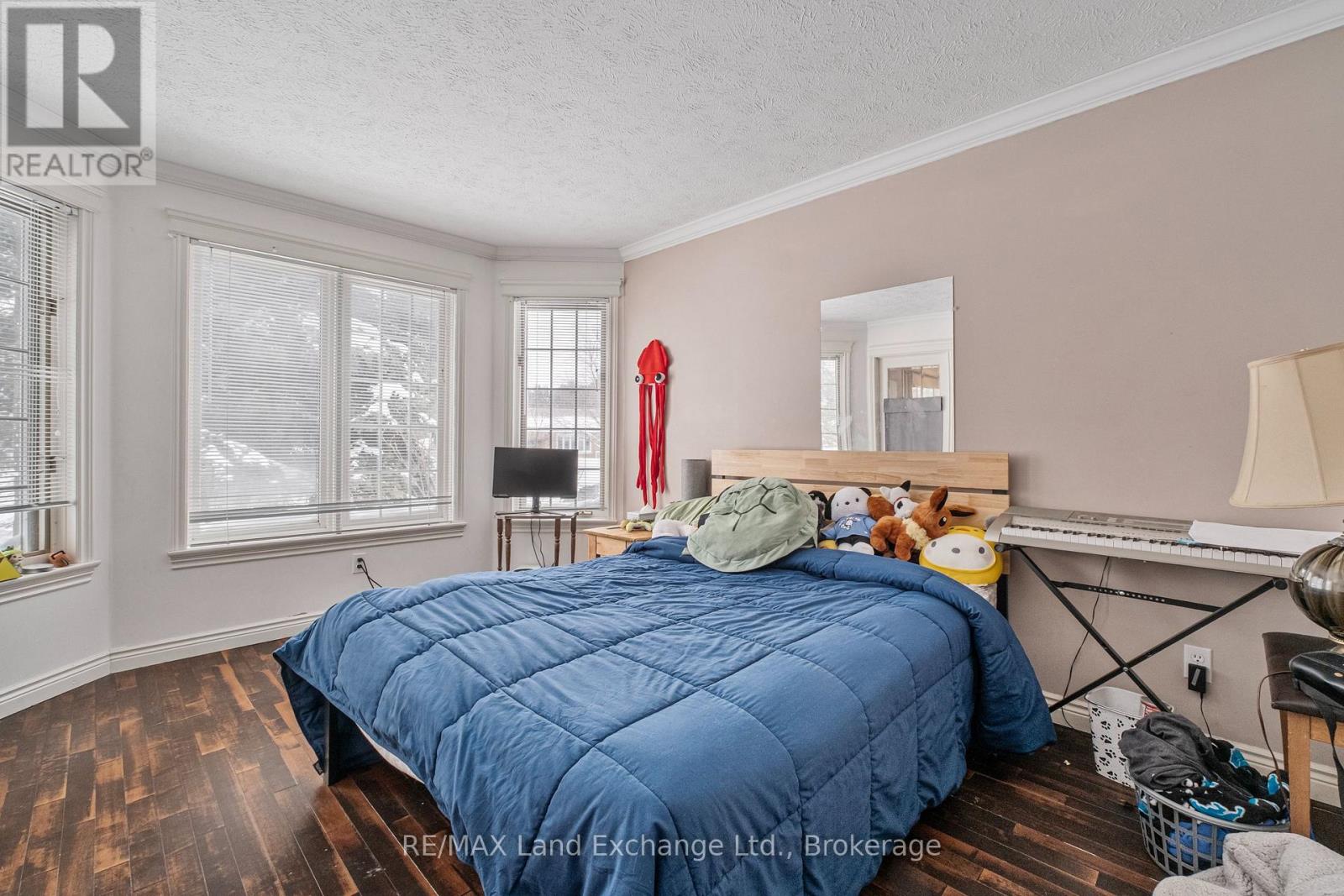 750 MCPHERSON CRESCENT - 20