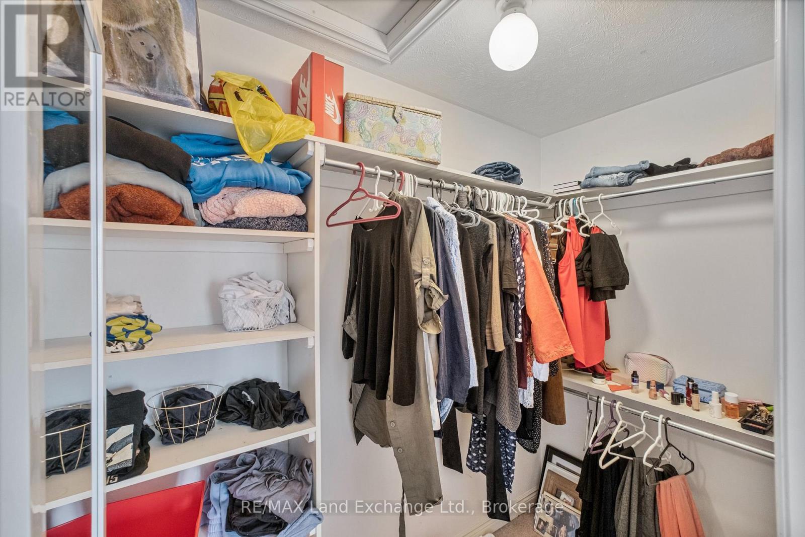 750 MCPHERSON CRESCENT - 28