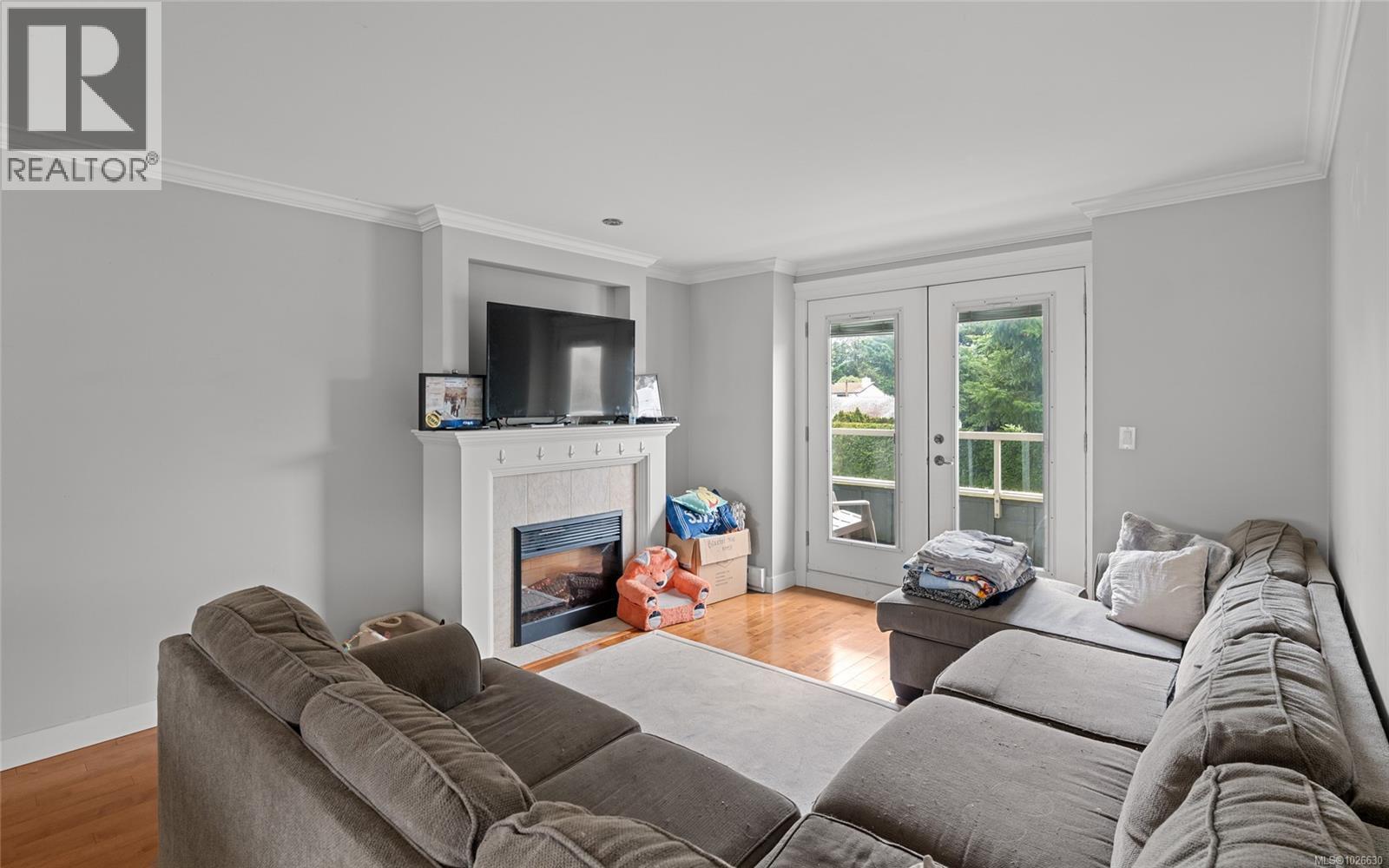 Single Family House for Sale in  Heatherdale Lane Heatherdale Estates Saanich 